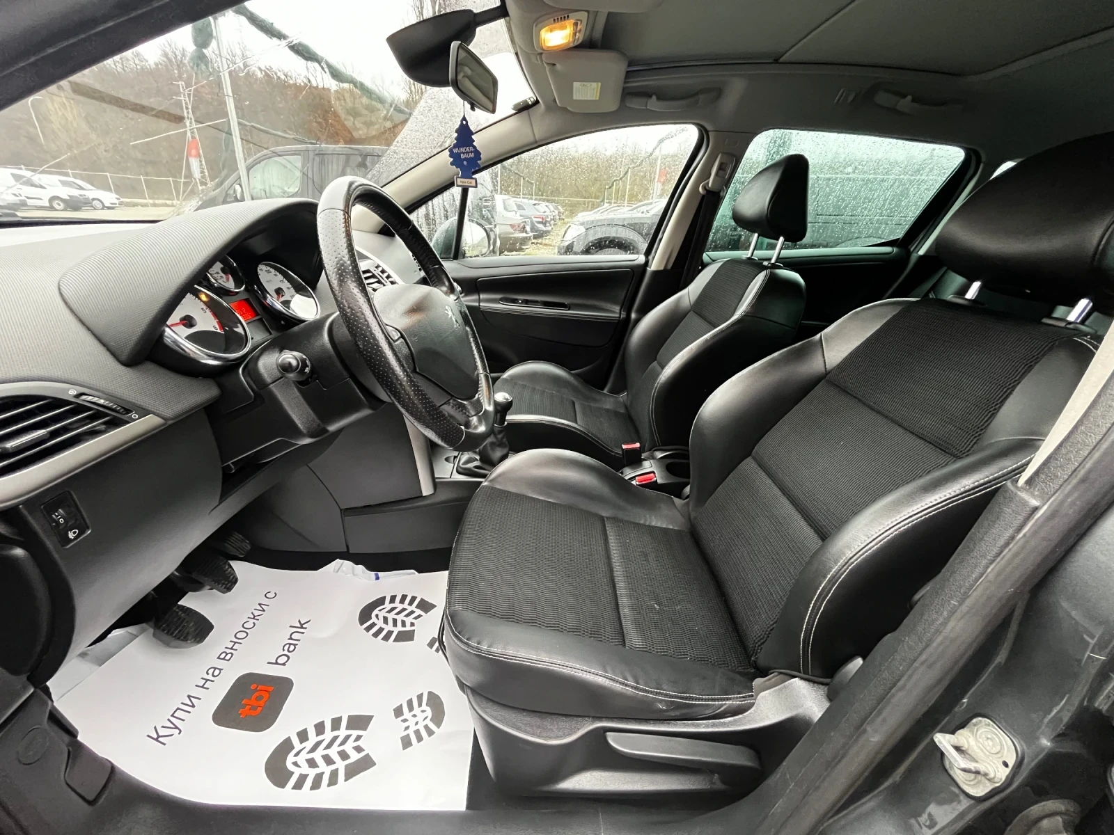 Peugeot 207 SW Outdoor Panorama Кожа - изображение 9