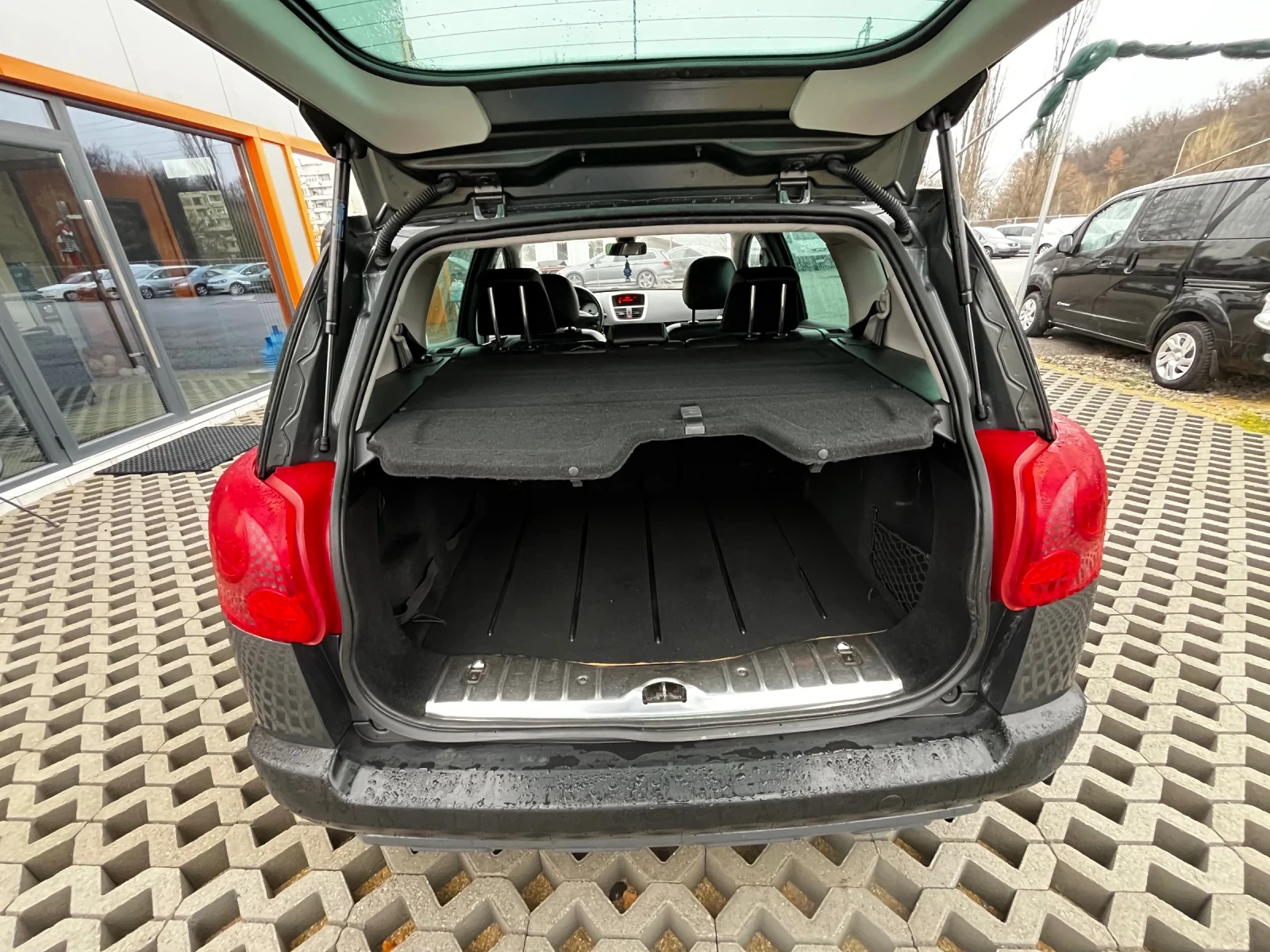 Peugeot 207 SW Outdoor Panorama ���� | Mobile.bg � ����������� 14