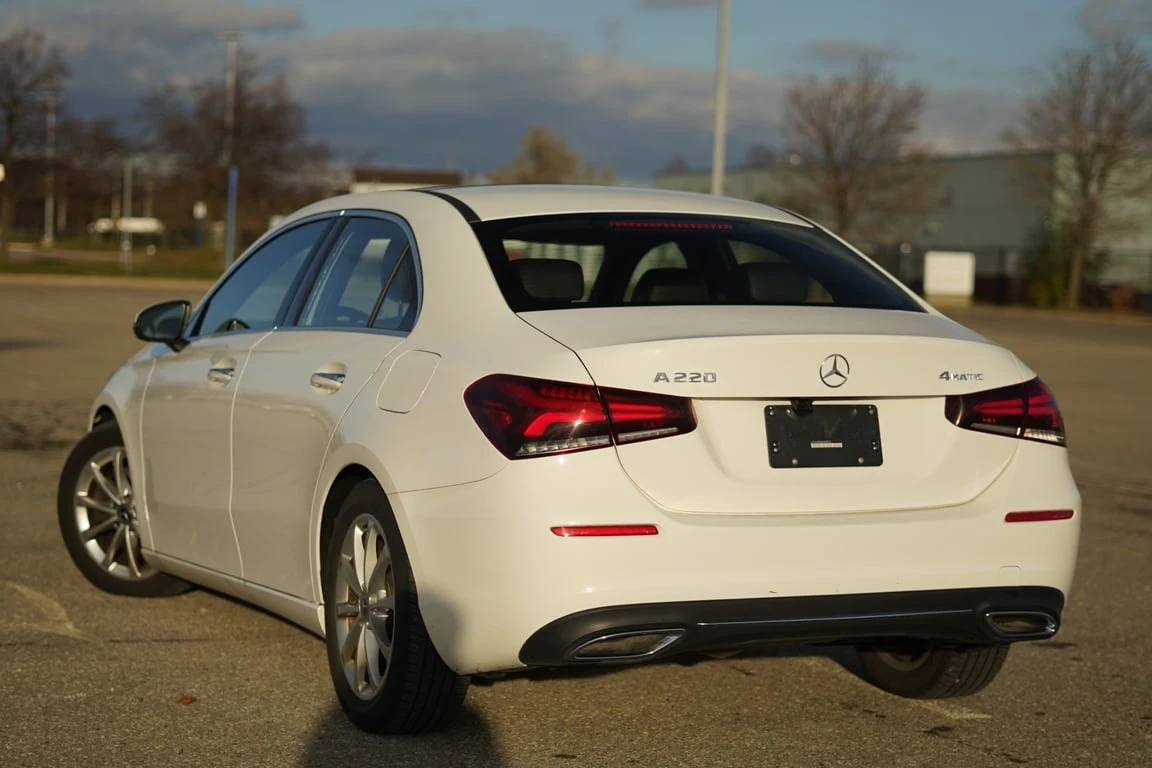 Mercedes-Benz A 220 * CARFAX * �������� * ������� * ������ | Mobile.bg � ����������� 12