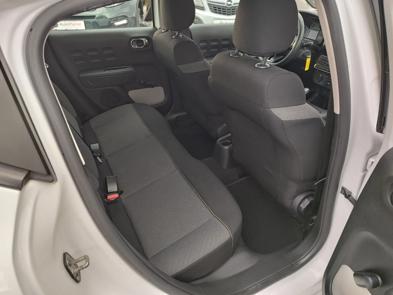 Citroen C3 1.2I-���- ����� 82��.  | Mobile.bg � ����������� 13