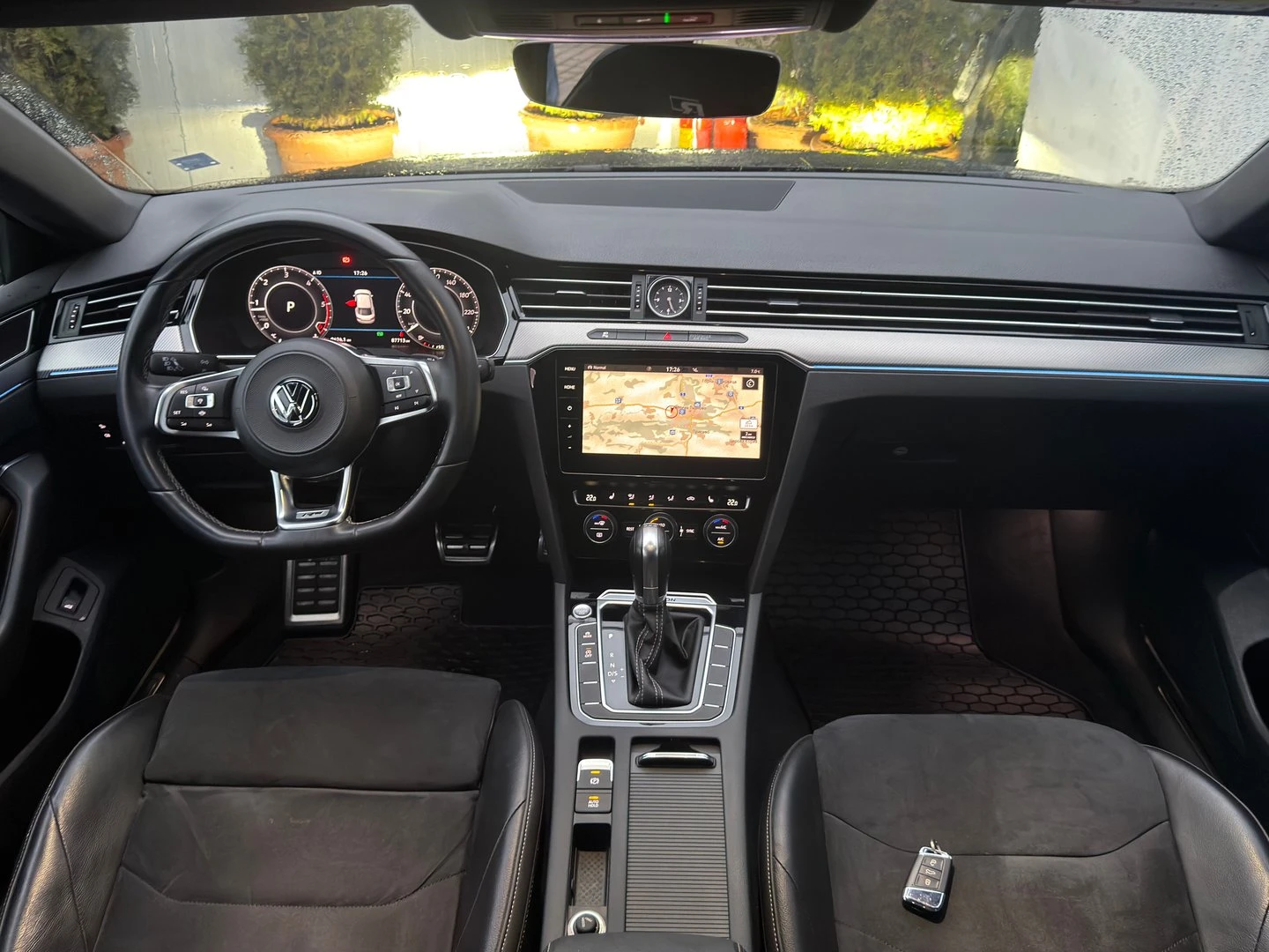 VW Arteon R- Line 2.0 TDI BMT 4M DSG, снимка 6 - Автомобили и джипове - 56420623