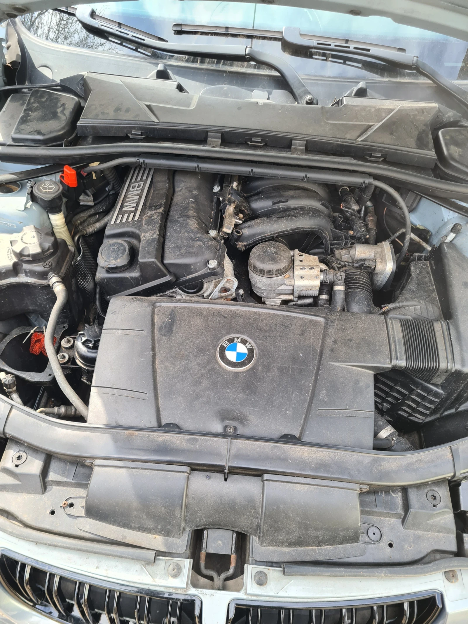 BMW 318, снимка 11 - Автомобили и джипове - 54034000