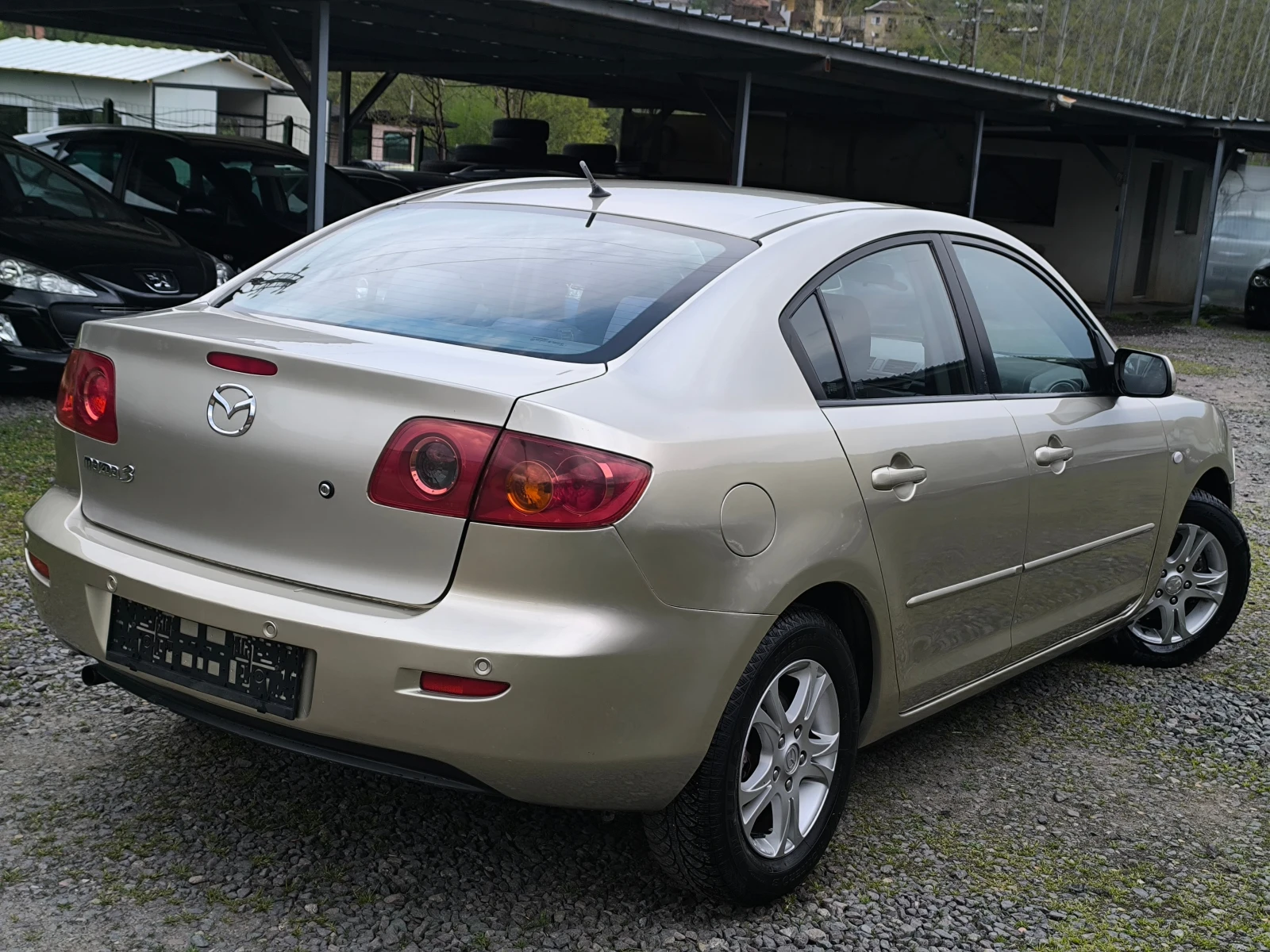 Mazda 3 FACE LIFT-1.6i-105кс-АВТОМАТИК-КЛИМАТРОНИК-, снимка 3 - Автомобили и джипове - 54270747