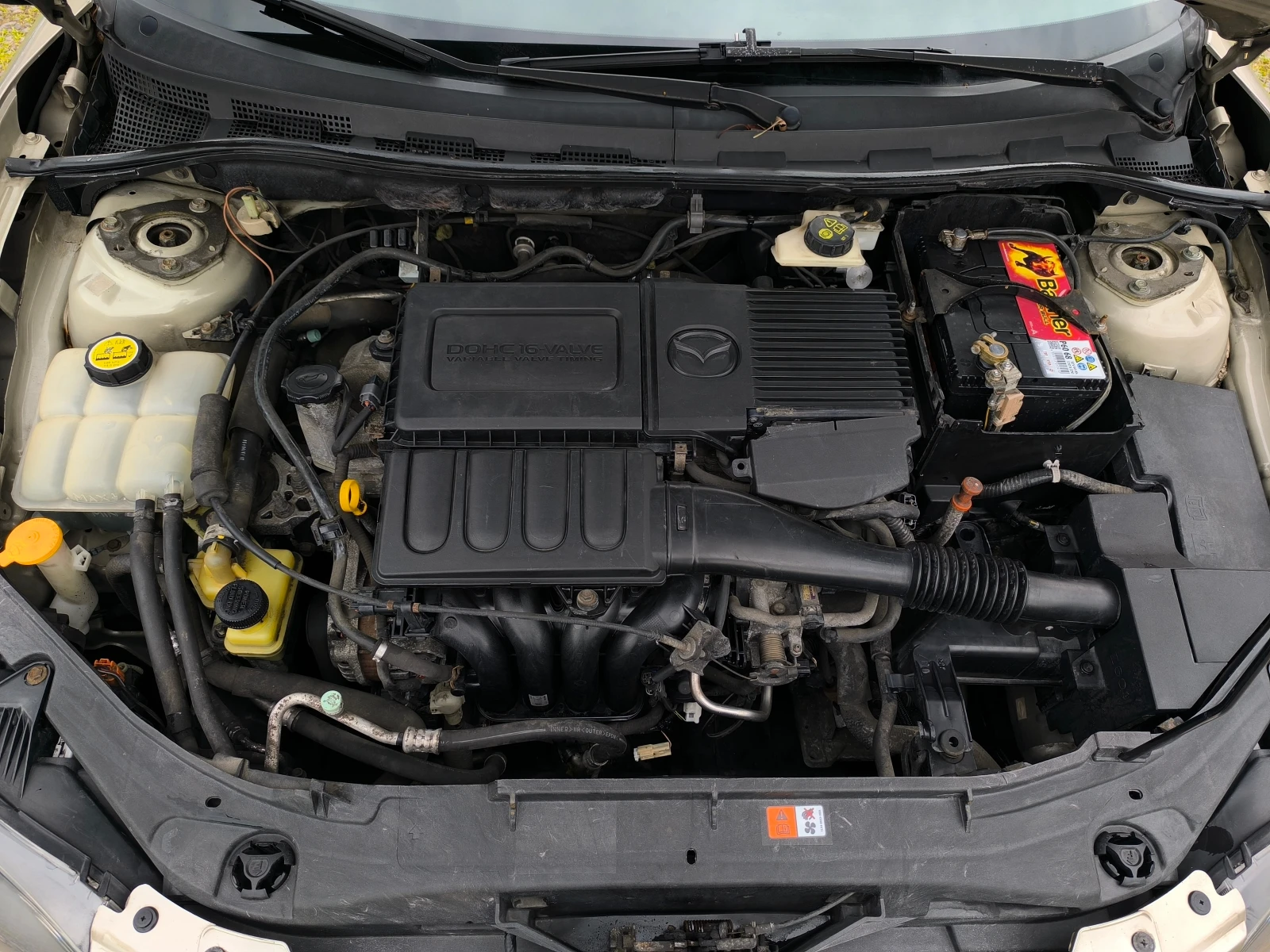 Mazda 3 FACE LIFT-1.6i-105кс-АВТОМАТИК-КЛИМАТРОНИК-, снимка 16 - Автомобили и джипове - 54270747