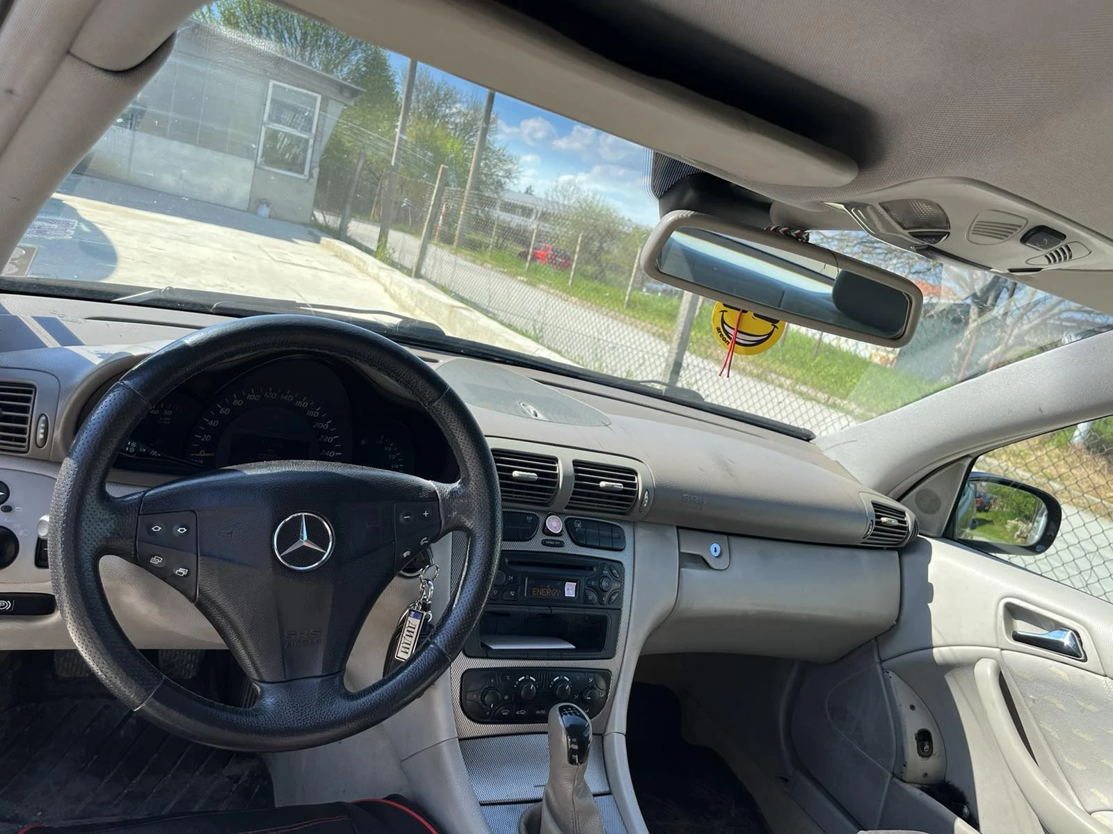 Mercedes-Benz C 220, снимка 7 - Автомобили и джипове - 54327347