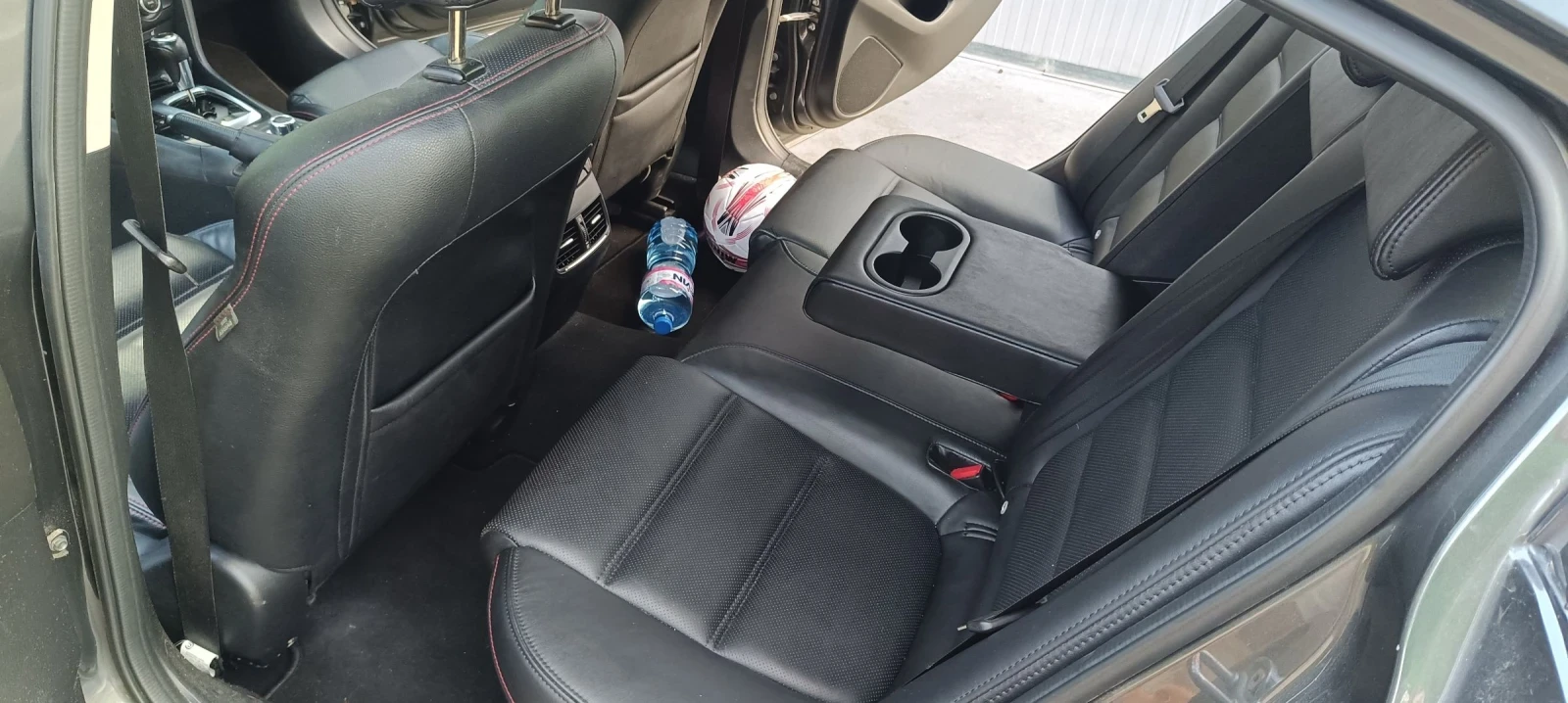 Mazda 6 2.2 Skyactiv Exclusive , снимка 11 - Автомобили и джипове - 54579594