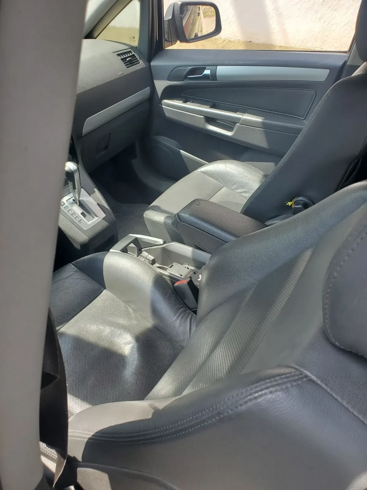 Opel Zafira, снимка 5 - Автомобили и джипове - 54808228