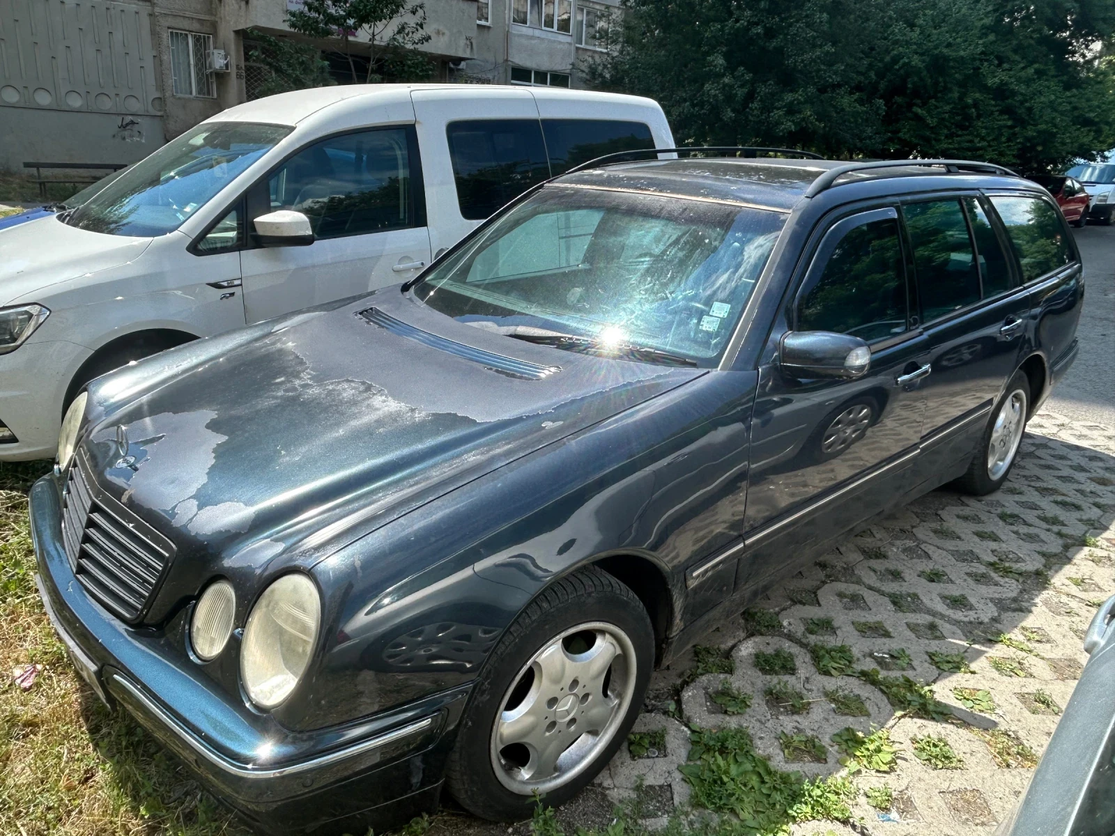 Mercedes-Benz E 280 2.8, снимка 2 - Автомобили и джипове - 55220987