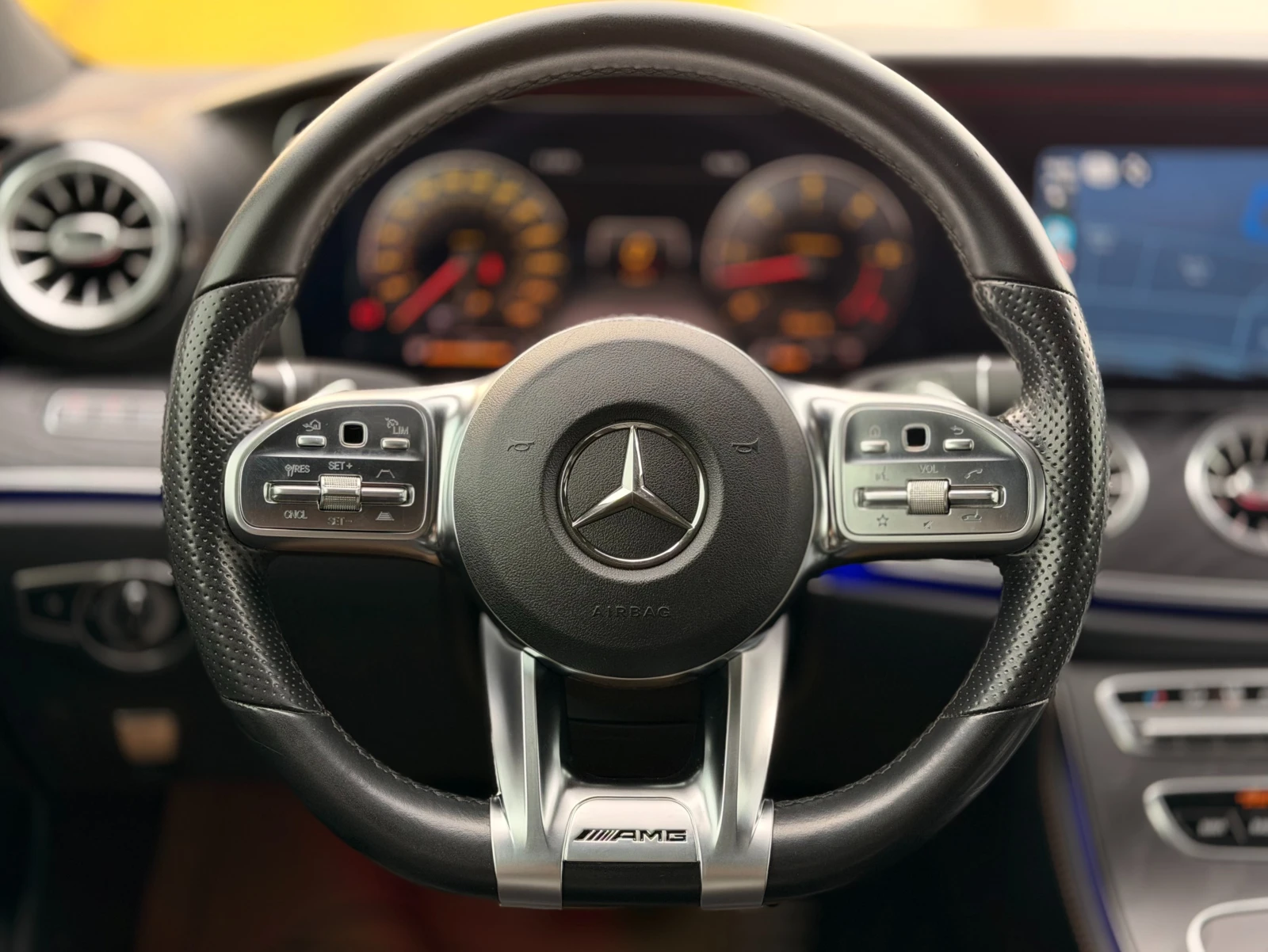 Mercedes-Benz CLS 400 -Edition1-AMG-Keyless-Distronic-Burmester-4matic-, снимка 8 - Автомобили и джипове - 55226098