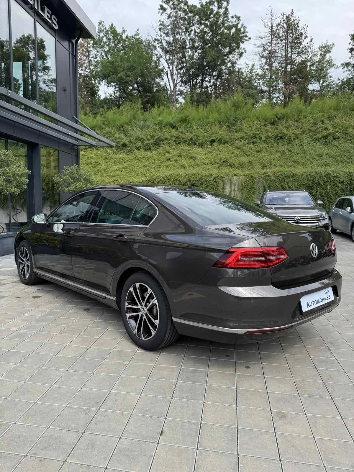 VW Passat HIGHLINE, снимка 6 - Автомобили и джипове - 55394771