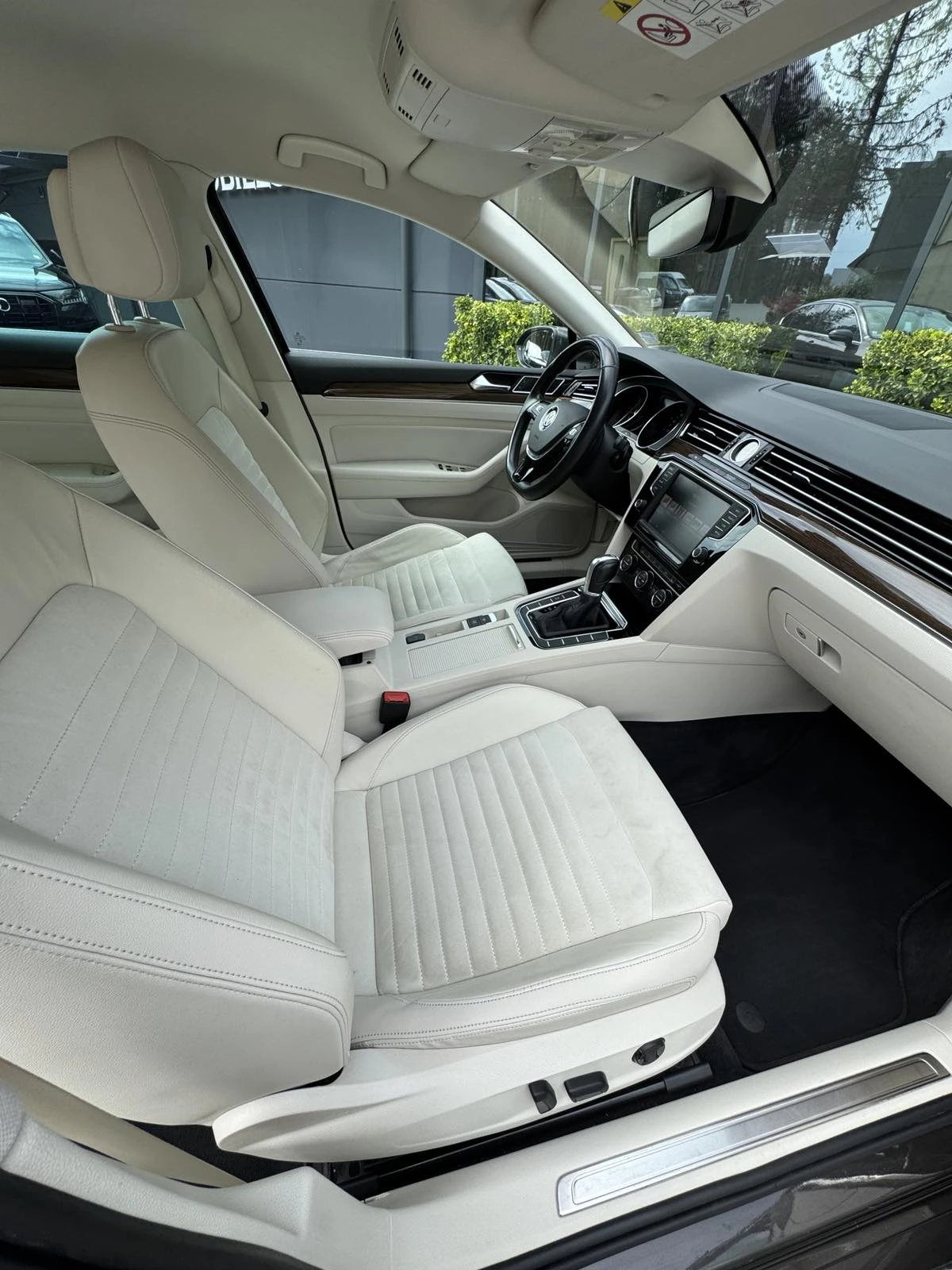 VW Passat HIGHLINE, снимка 12 - Автомобили и джипове - 55394771