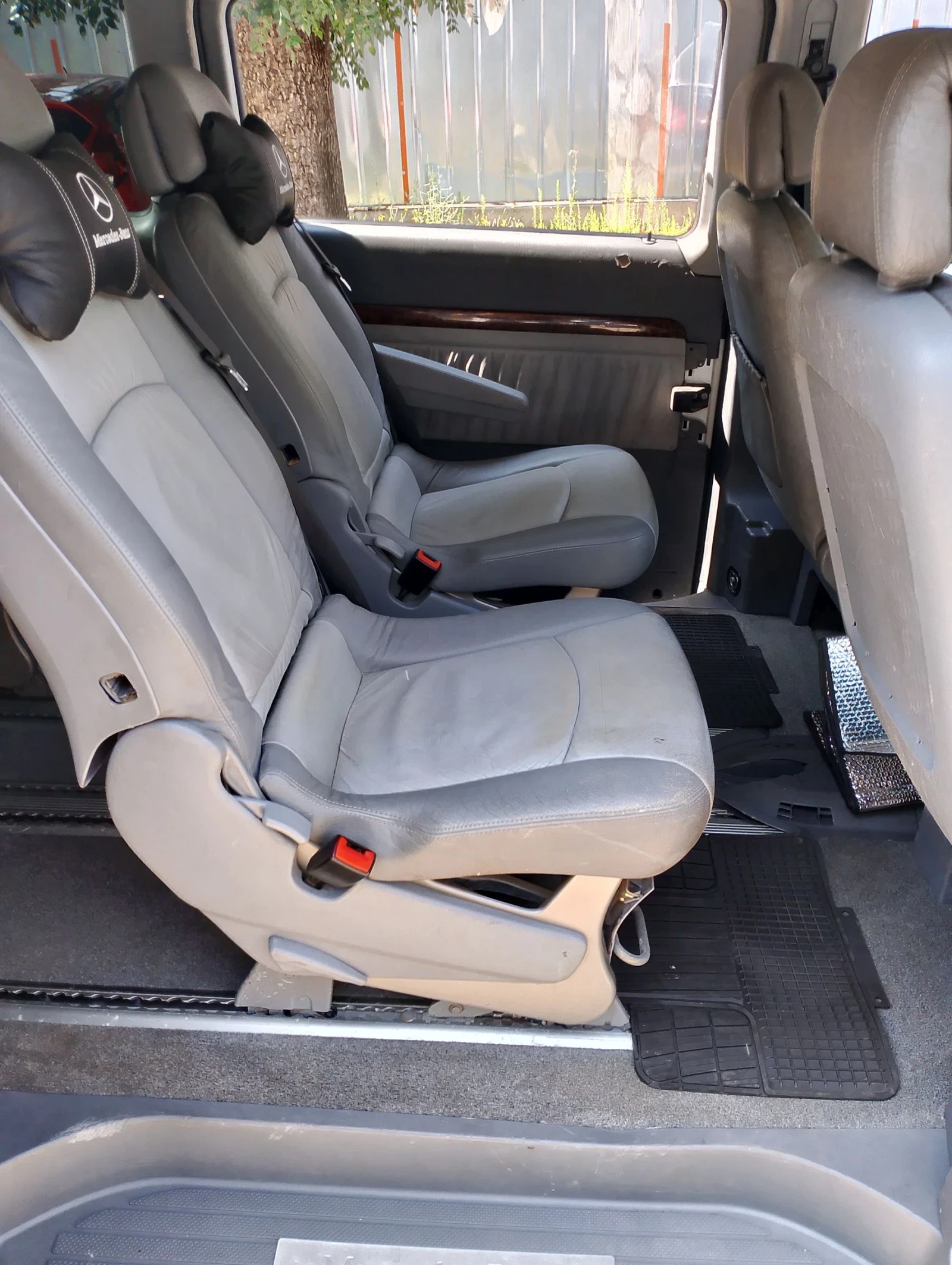 Mercedes-Benz Viano 2.2 cdi ambiente ! , снимка 9 - Автомобили и джипове - 55433039