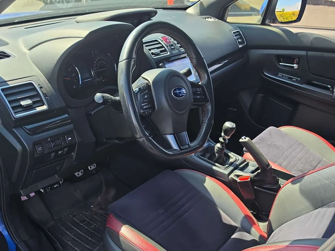 Subaru WRX * Sport tech Manual / CARFAX / ���������� | Mobile.bg � ����������� 5