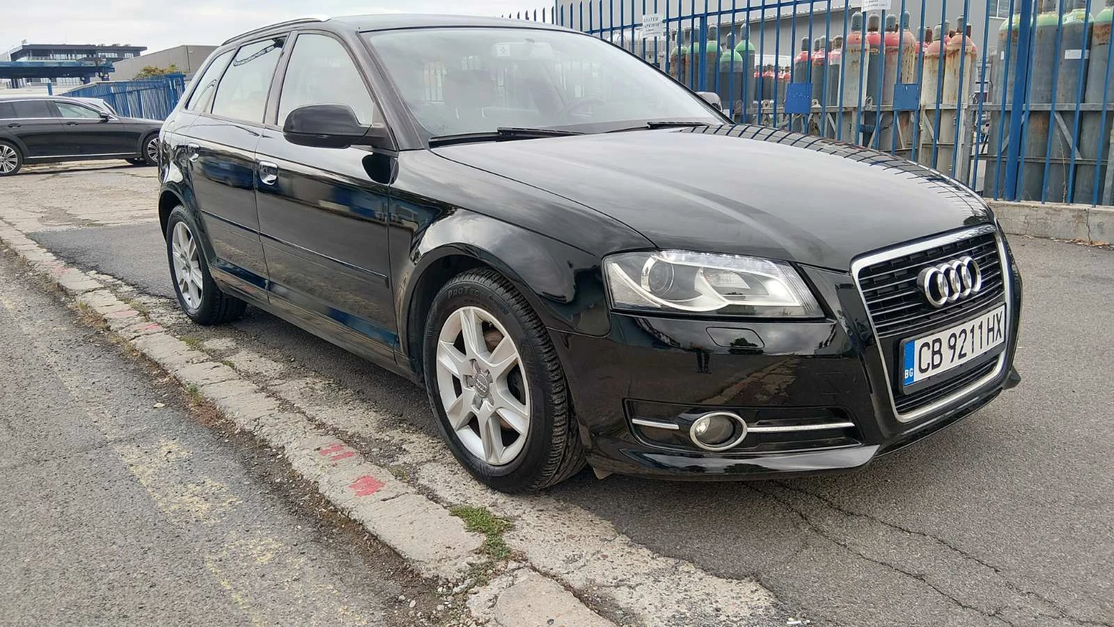 Audi A3 1.4TFSI S-TRONIC, снимка 2 - Автомобили и джипове - 56251309