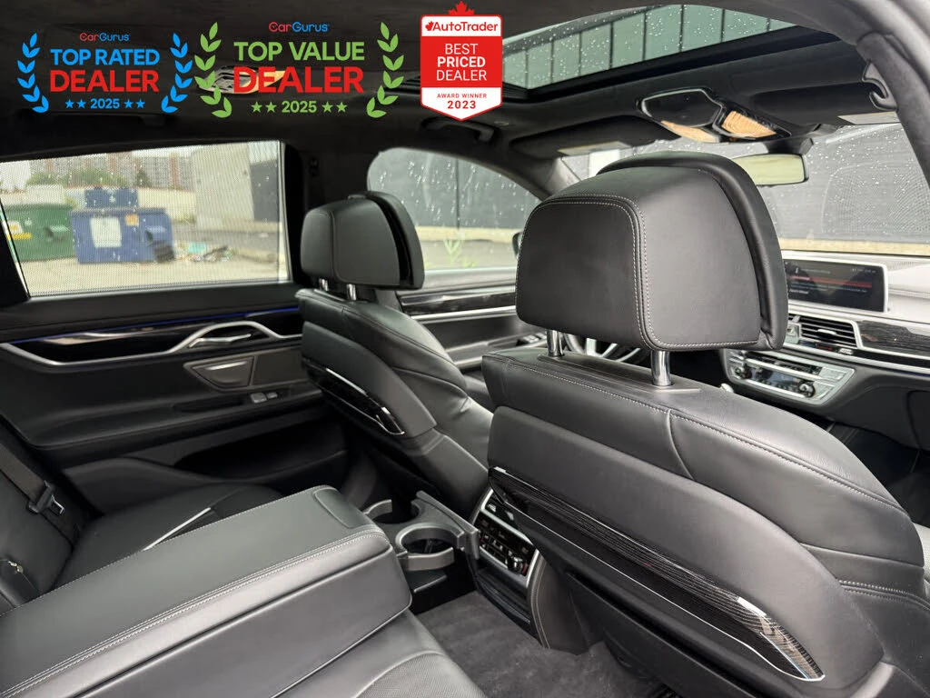 BMW 750 i xDrive * FULL MAX, снимка 9 - Автомобили и джипове - 56385511