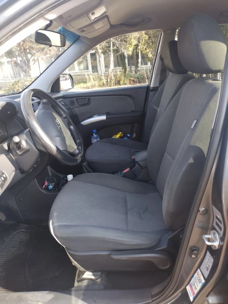 Kia Sportage, снимка 6 - Автомобили и джипове - 48141156