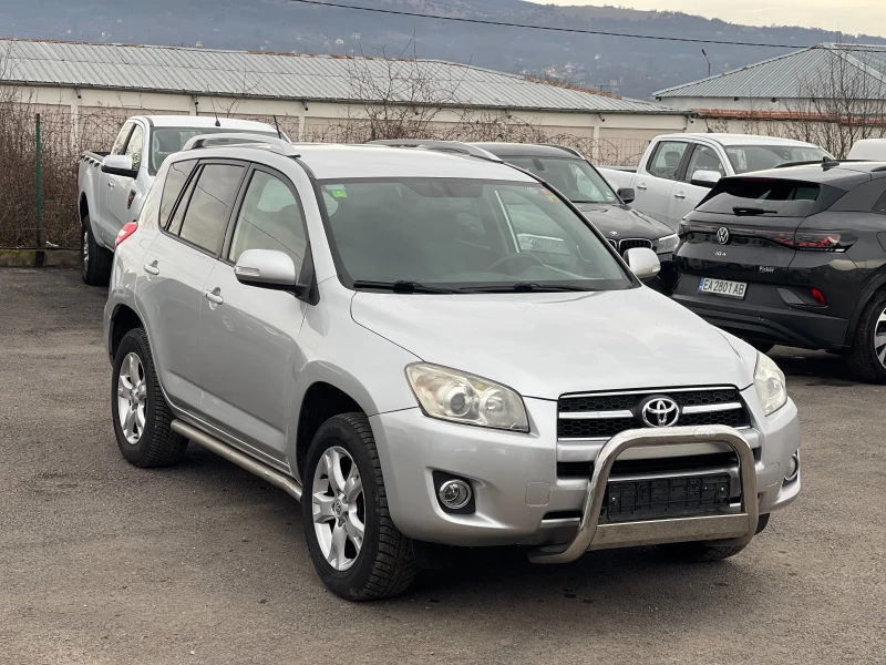 Toyota Rav4 2.2D-4D 4x4, снимка 6 - Автомобили и джипове - 48596575