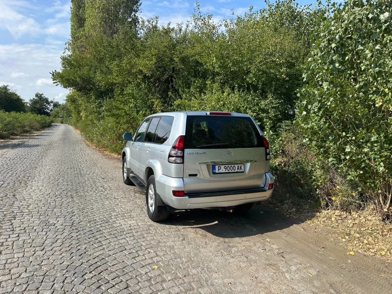Toyota Land cruiser 120 3.0 D4D, снимка 4 - Автомобили и джипове - 52320354