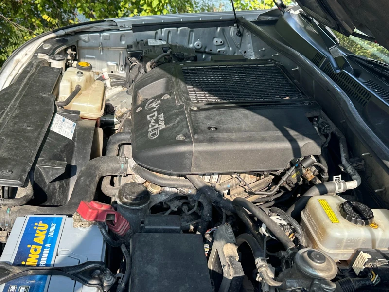 Toyota Land cruiser 120 3.0 D4D, снимка 14 - Автомобили и джипове - 52320354