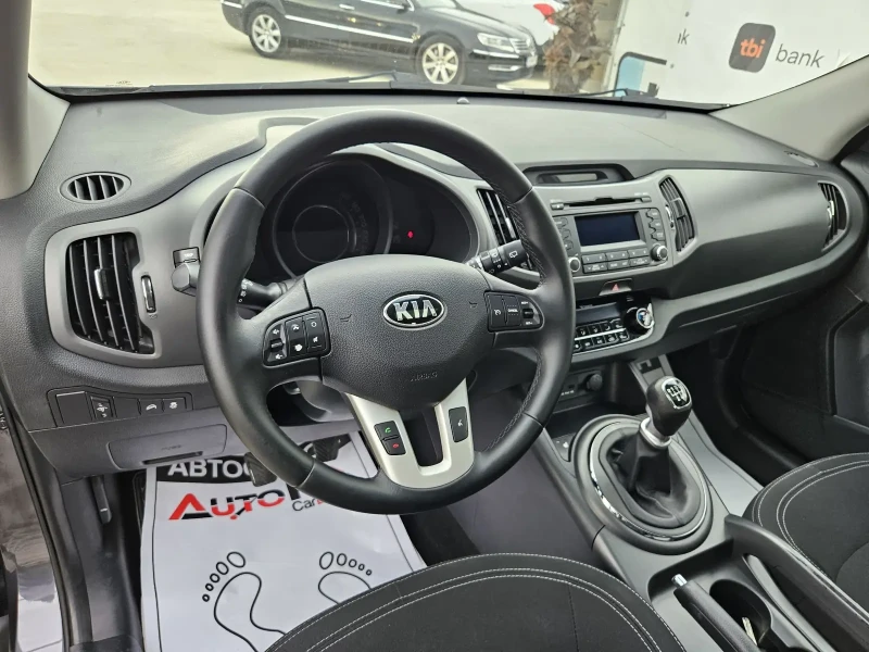 Kia Sportage 1.7CRDI-116кс= 6ck= ПАНОРАМА= КАМЕРА= ПОДГРЕВ, снимка 8 - Автомобили и джипове - 50547118
