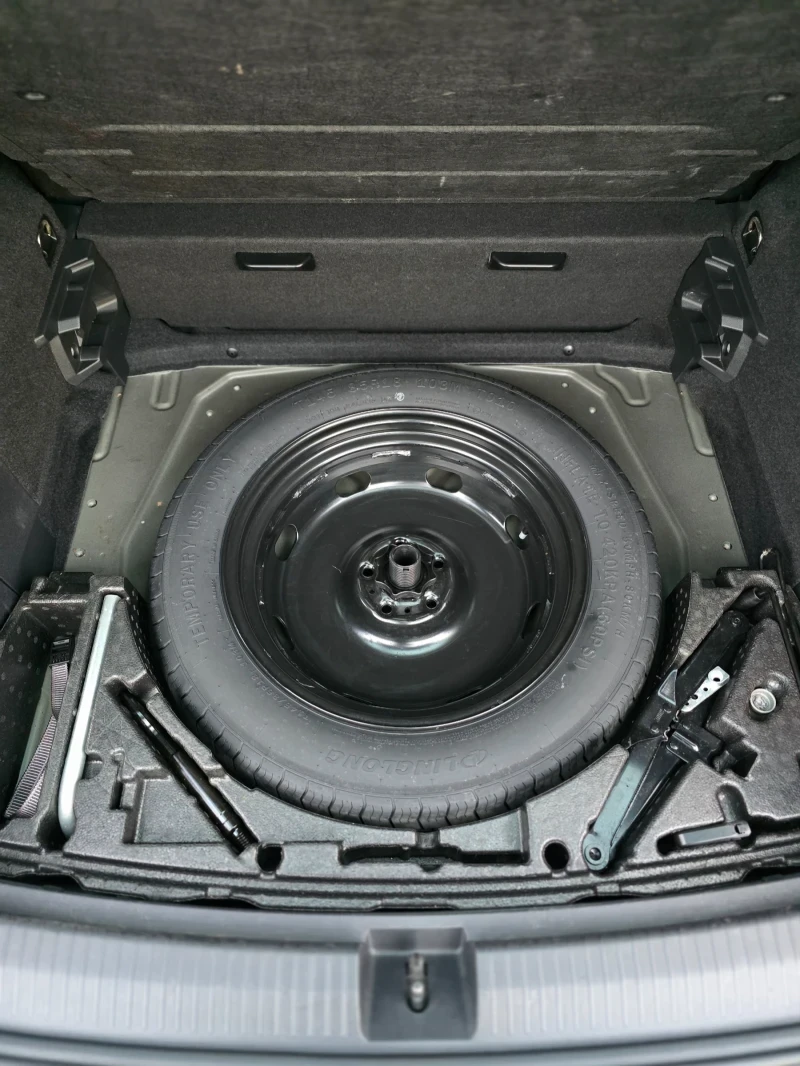 Seat Tarraco 2.0TDI 150к.с. DSG, снимка 11 - Автомобили и джипове - 54647099