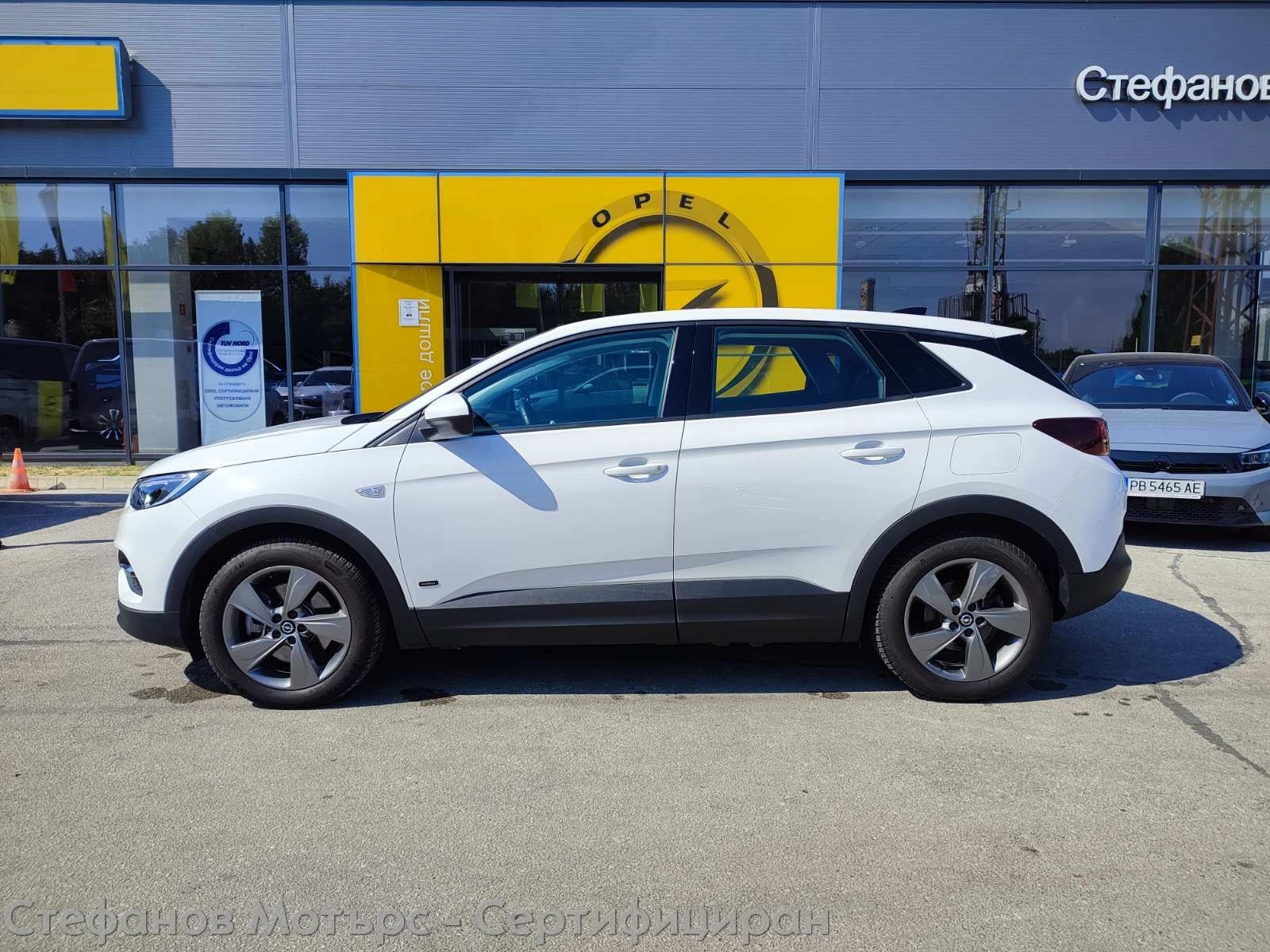 Opel Grandland X Edition Plug-in-Hybrid 1.6 (225HP) AT8 - изображение 4