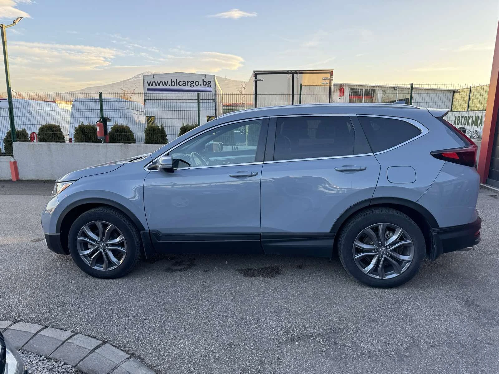 Honda Cr-v 1.5 - изображение 7
