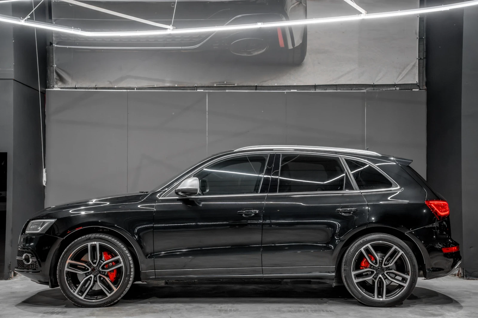Audi SQ5 3.0 BI-TDI / PANO / B&O / 8ZF / MEMORY / FULL - изображение 8