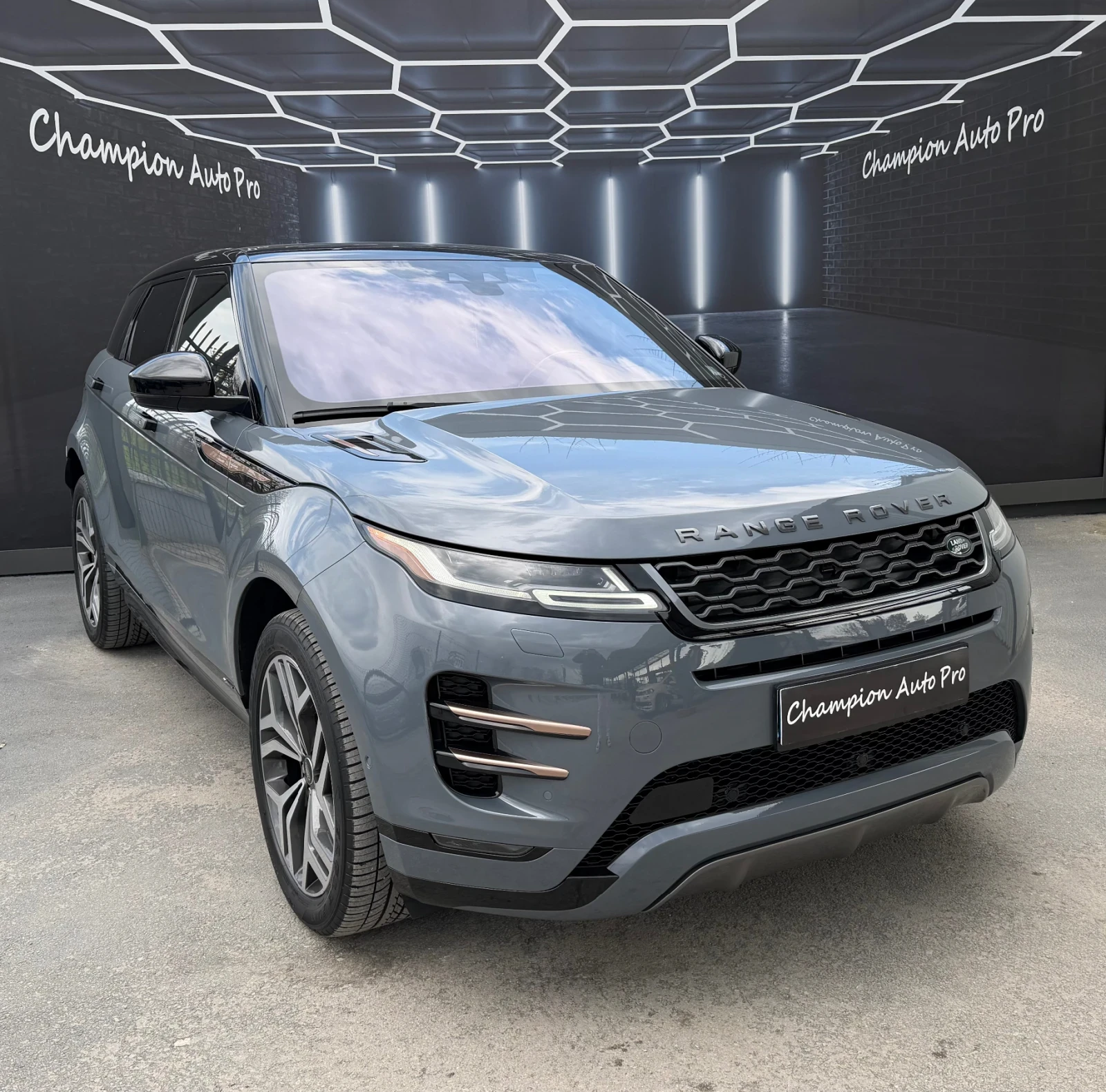 Land Rover Range Rover Evoque 2.0 i, снимка 3 - Автомобили и джипове - 54255812