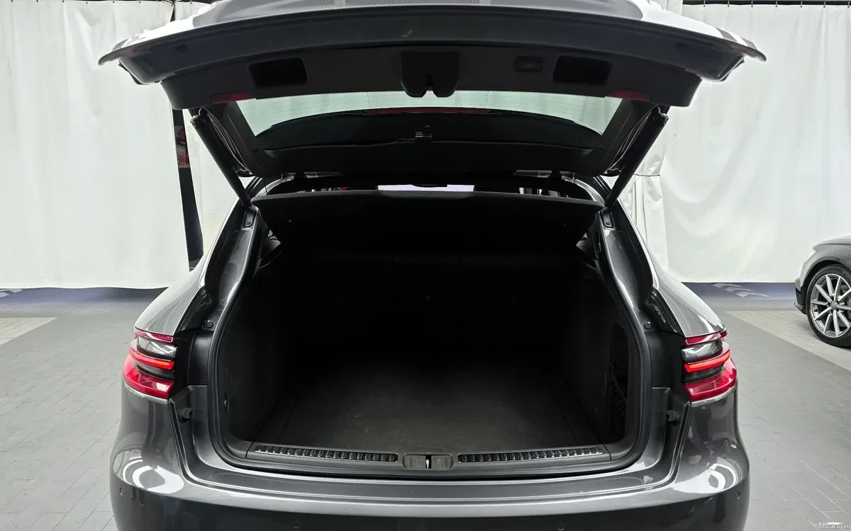 Porsche Macan 3.0L V6| ALCANTARA| КАМЕРА| ПОДГРЕВ| , снимка 14 - Автомобили и джипове - 54454730