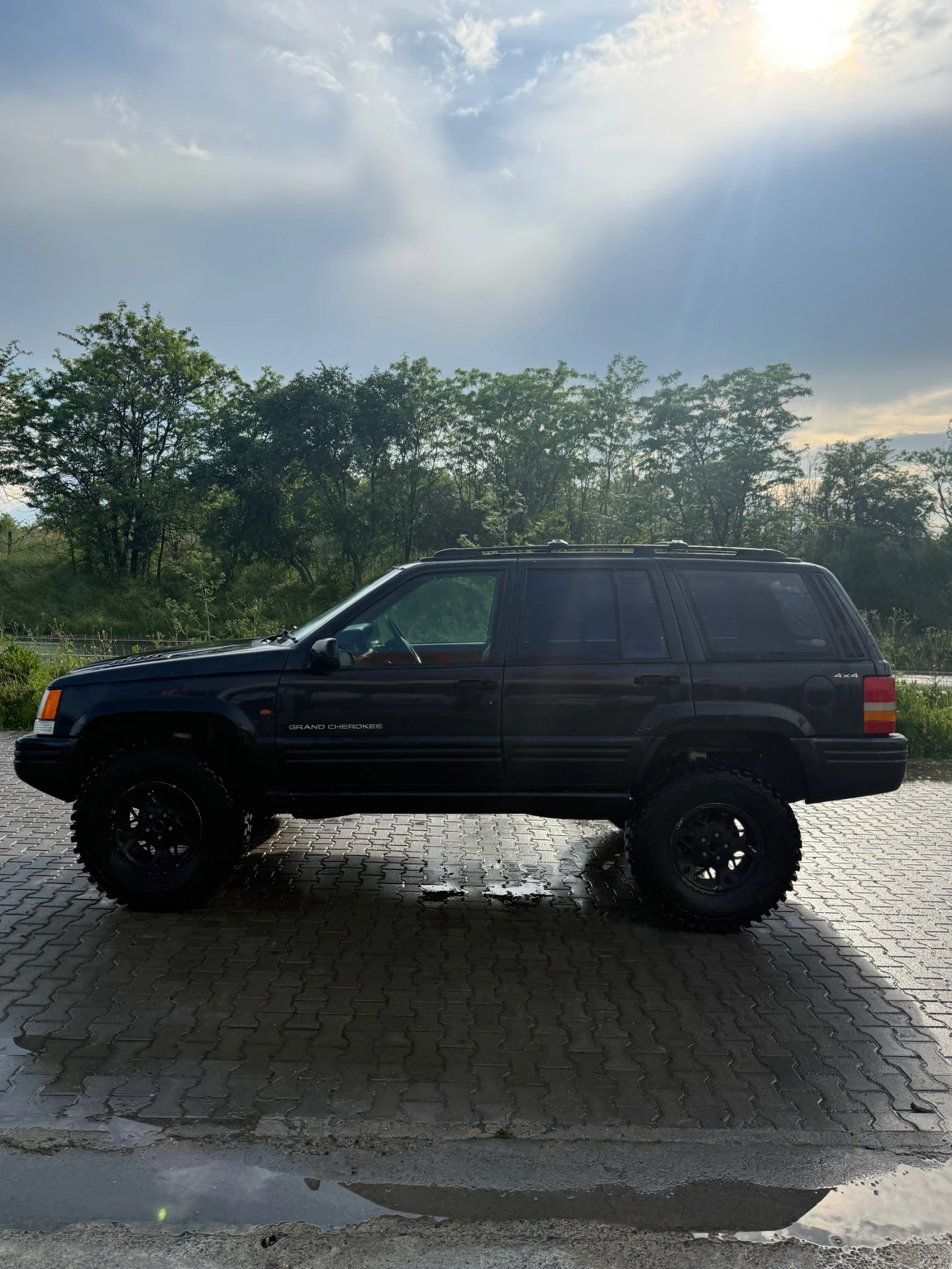 Jeep Grand cherokee, снимка 3 - Автомобили и джипове - 54663120