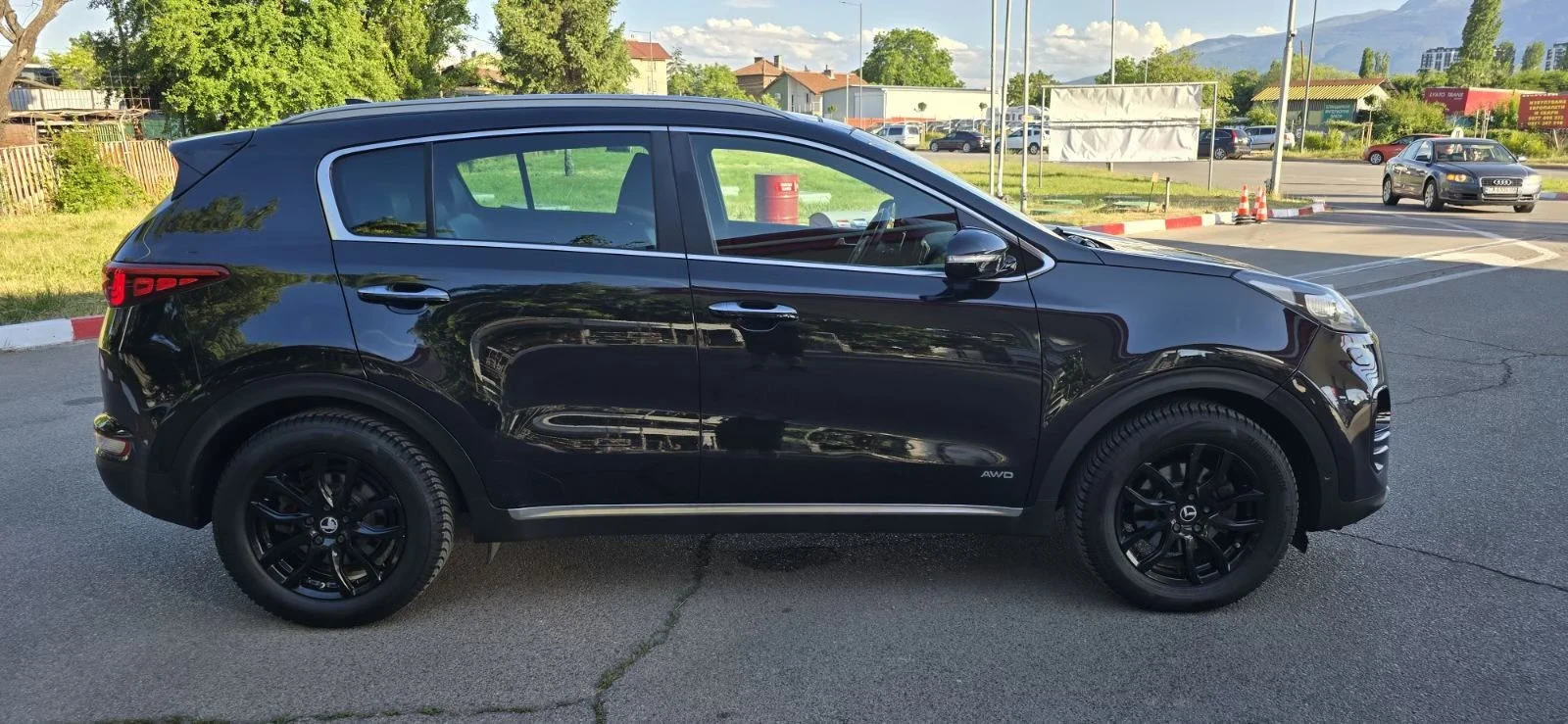 Kia Sportage GTLINE-АВТОМАТ-КОЖА-НАВИГАЦИЯ 4X4, снимка 6 - Автомобили и джипове - 54932538