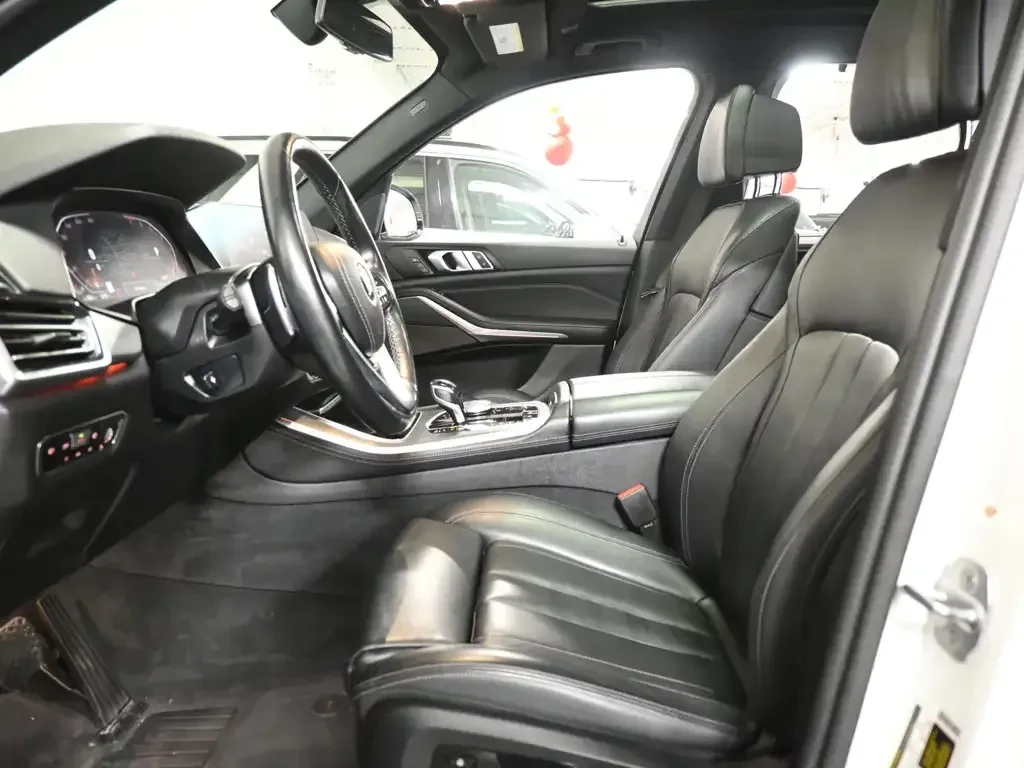 BMW X5 xDrive40i AWD | Navi | HiFi | Collision Assist | C, снимка 16 - Автомобили и джипове - 55154288