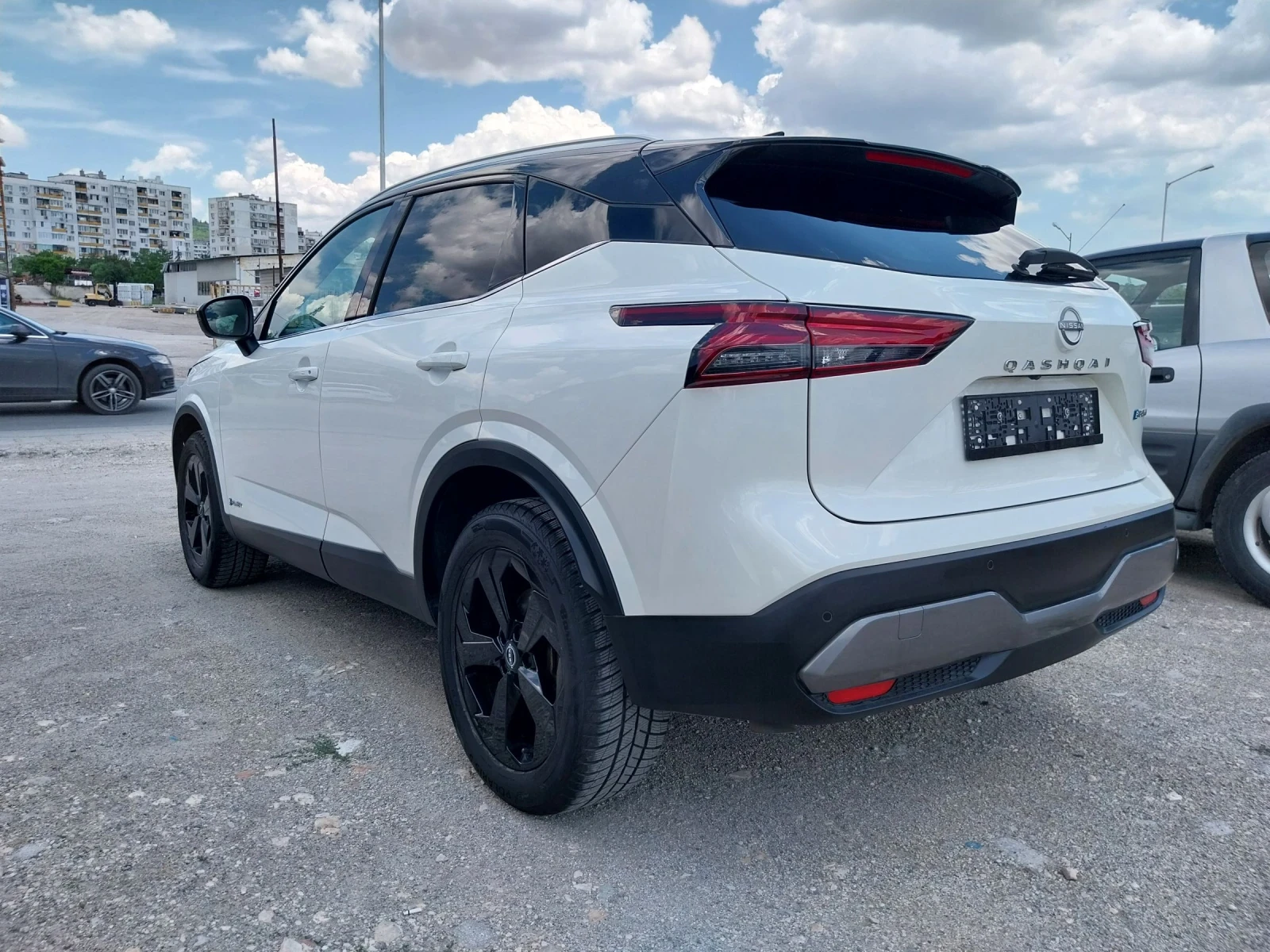 Nissan Qashqai 1.5 е-Power HIBRID, снимка 4 - Автомобили и джипове - 55202306