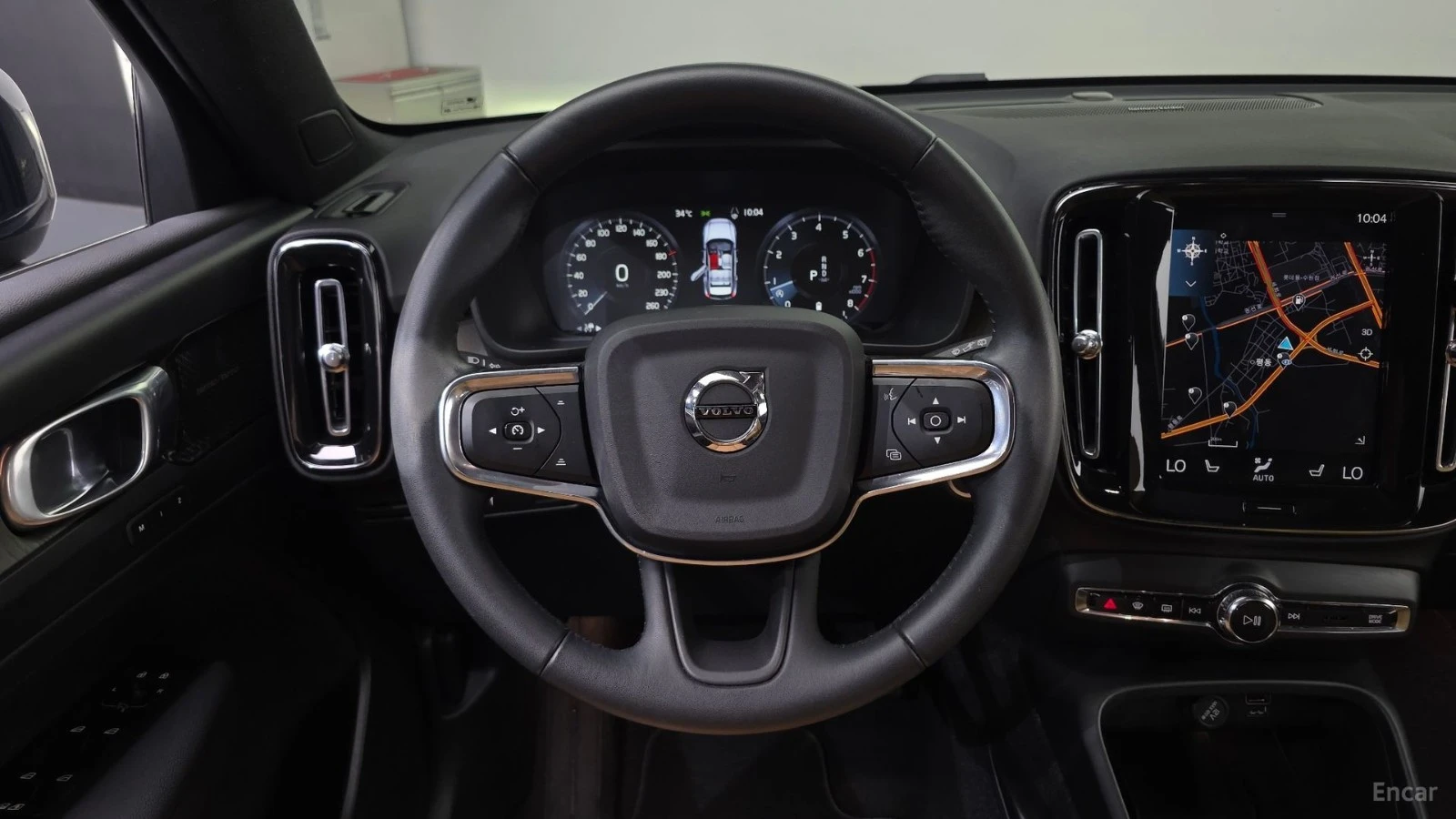 Volvo XC40 * B4* LED* ПАНО* 360* KEYLESS* Camera* ПОДГРЕВ* , снимка 12 - Автомобили и джипове - 55585667