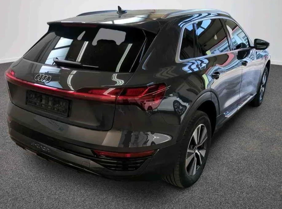 Audi Q8 e-tron 50 Quattro.S-line.95Kwh, снимка 2 - Автомобили и джипове - 56240799