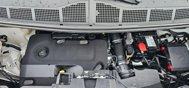 Toyota Proace 2.0 D Long Active-122hp, снимка 14 - Бусове и автобуси - 50218241