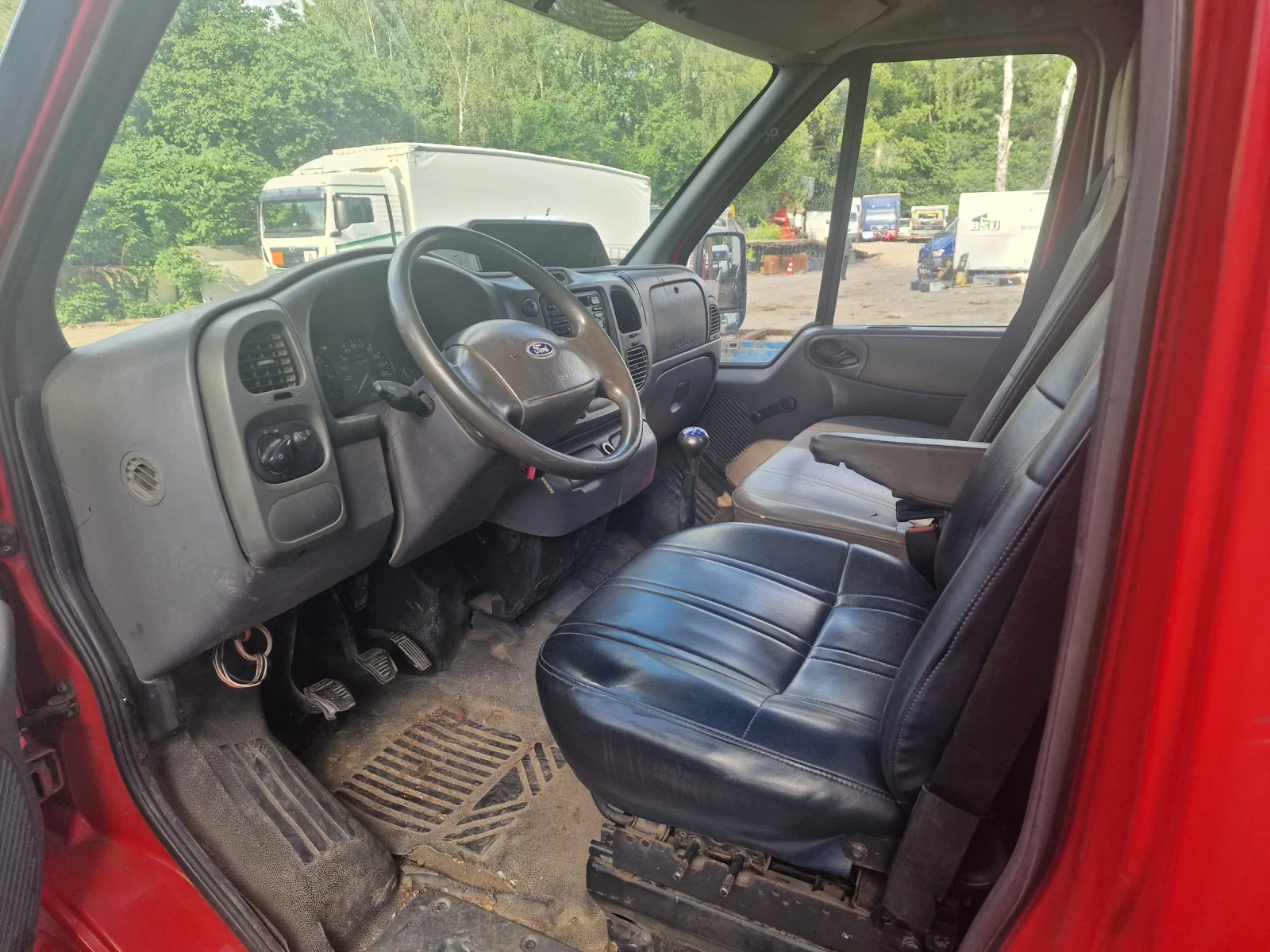 Ford Transit 2.4 - изображение 4