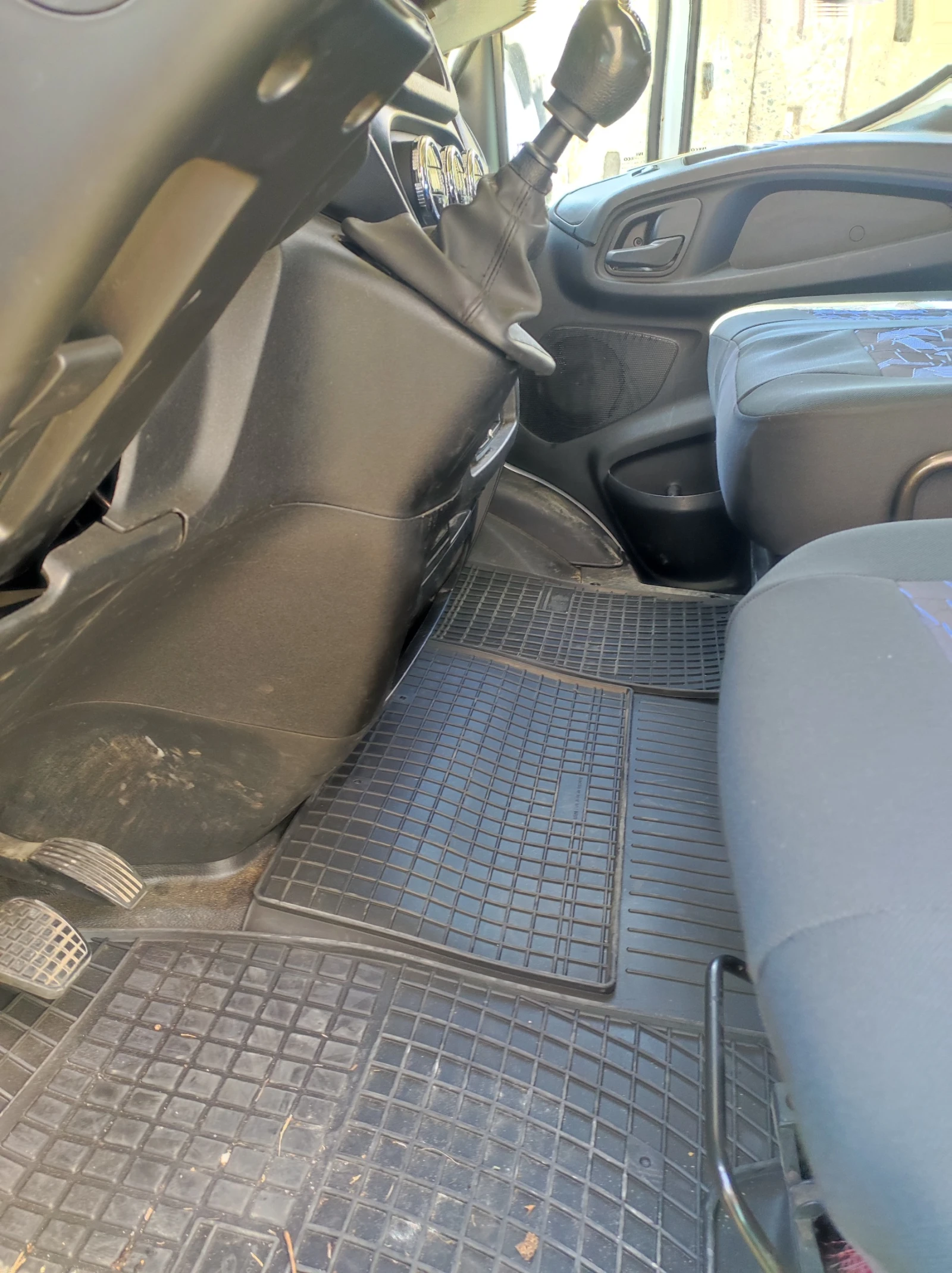 Iveco Daily 70C 14G - изображение 10