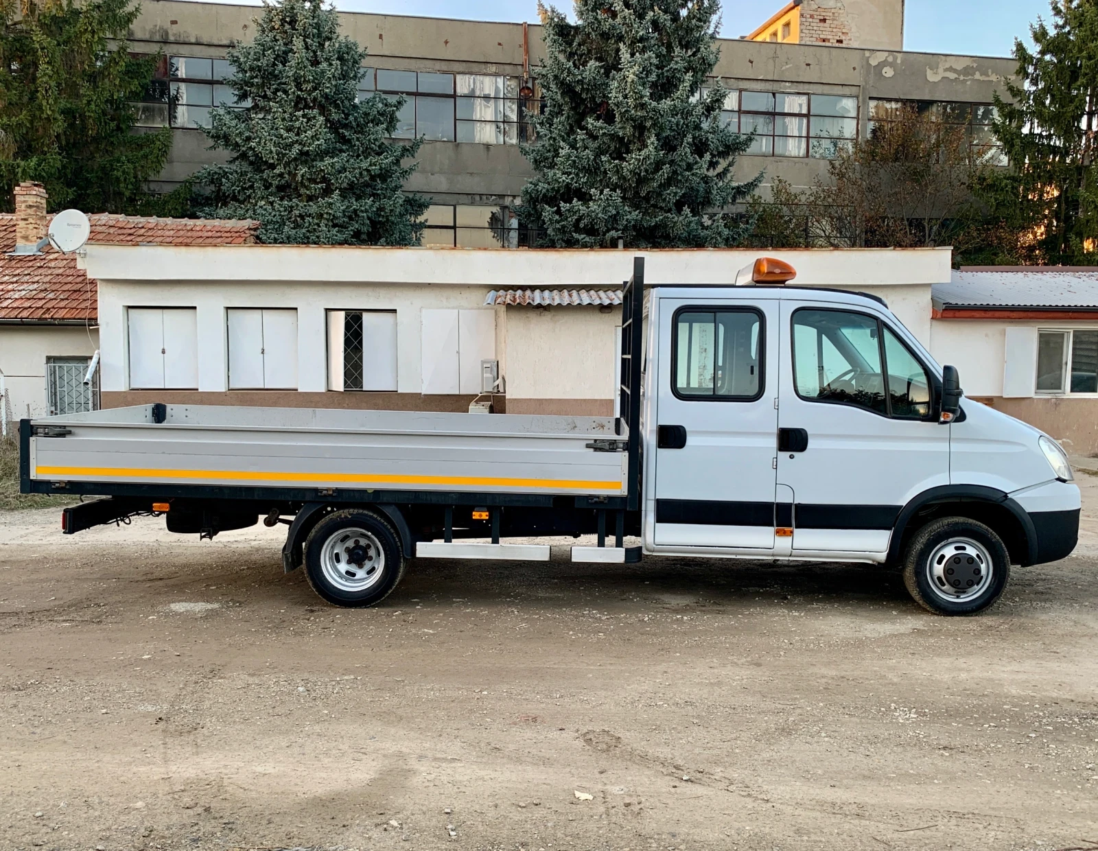Iveco Daily 3.0| 143 ХИЛ.КМ| 4.20М МАКСИ| КЛИМА| ВСИЧКИ ЕКСТРИ - изображение 7