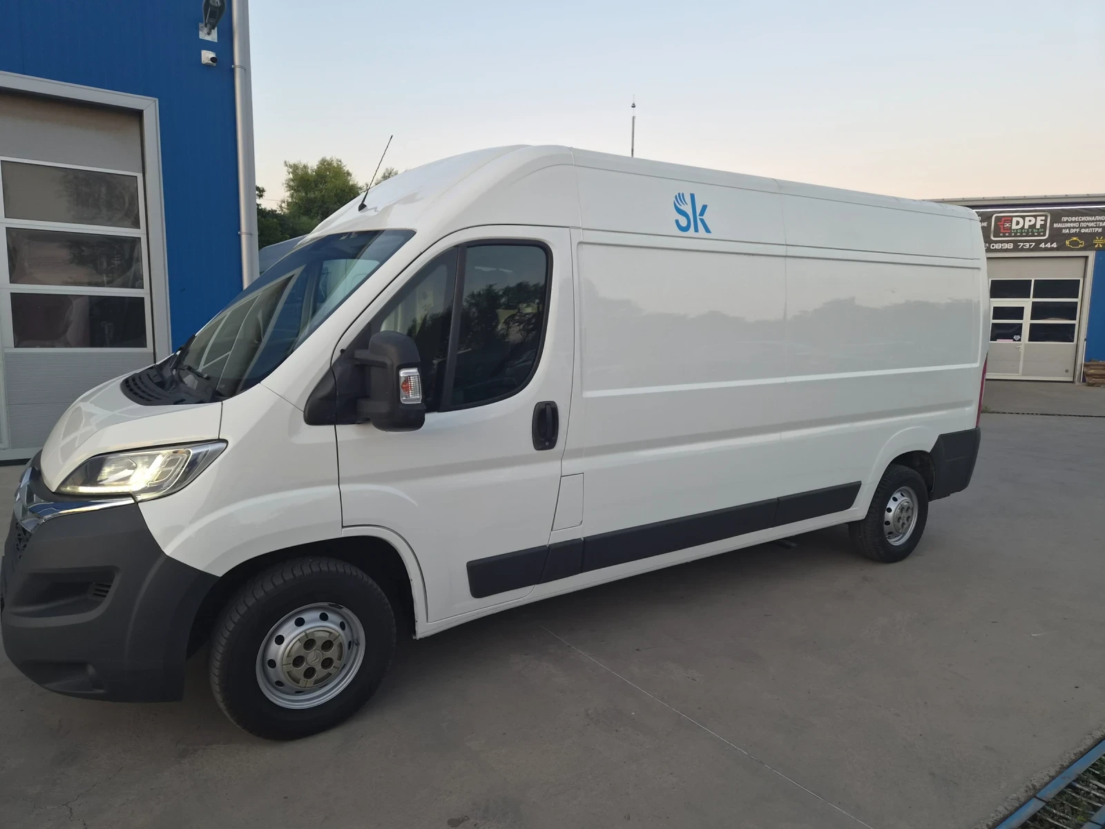 Citroen Jumper Макси база 2.2-150к.с ЛЕД ФАРОВИ, снимка 4 - Бусове и автобуси - 55532978