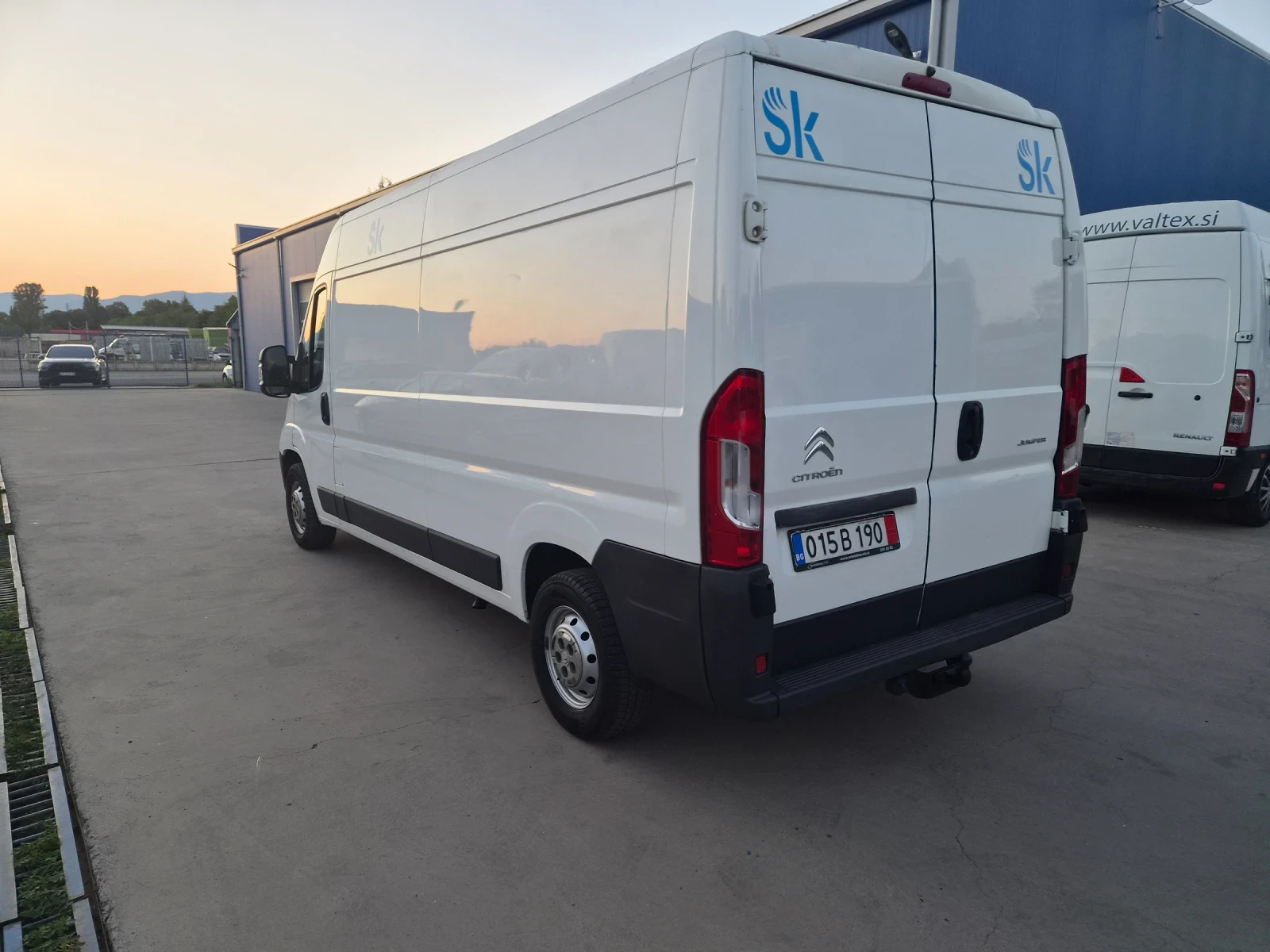 Citroen Jumper Макси база 2.2-150к.с ЛЕД ФАРОВИ, снимка 5 - Бусове и автобуси - 55532978