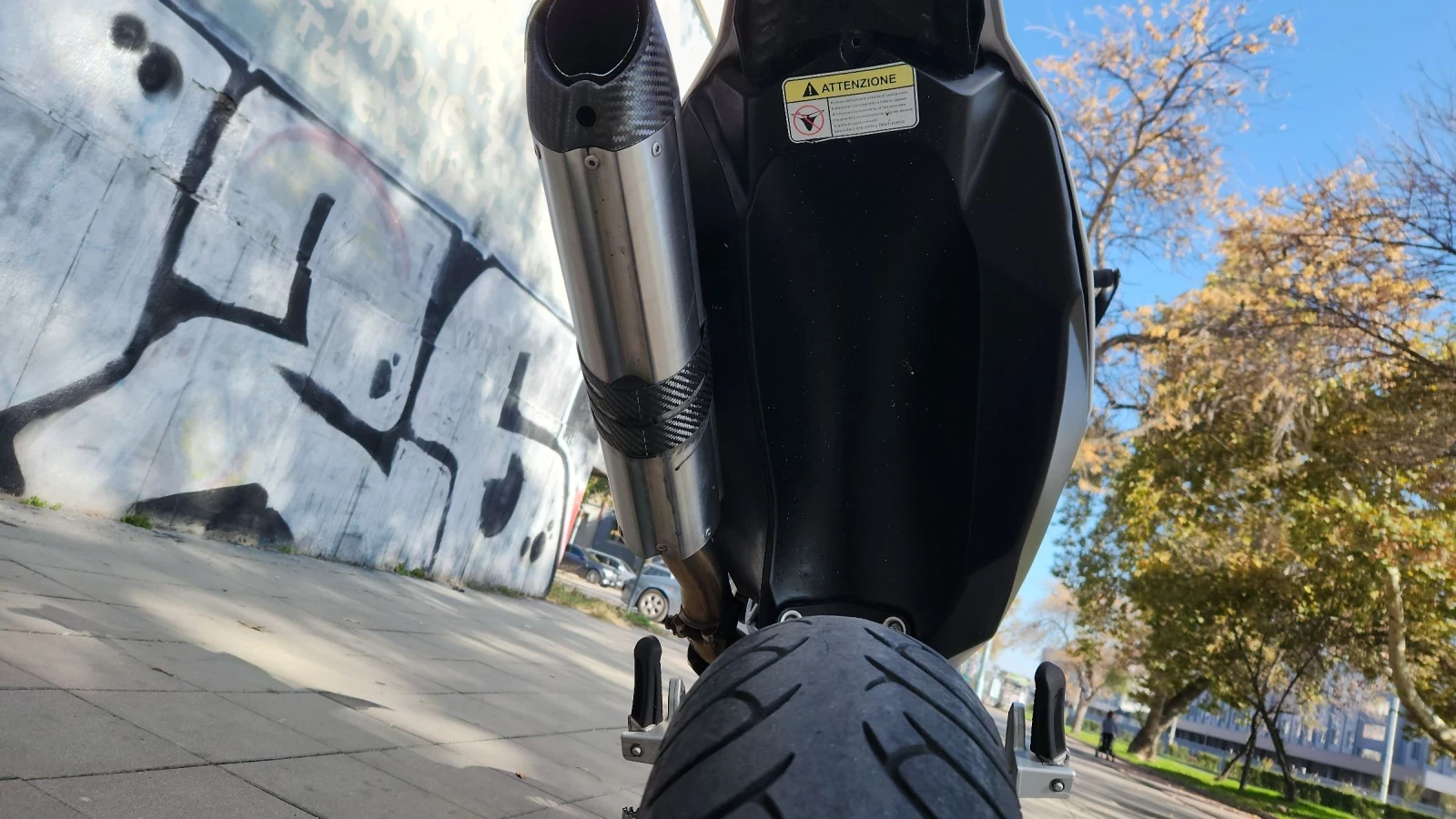 Ktm SMC 690 R - изображение 5