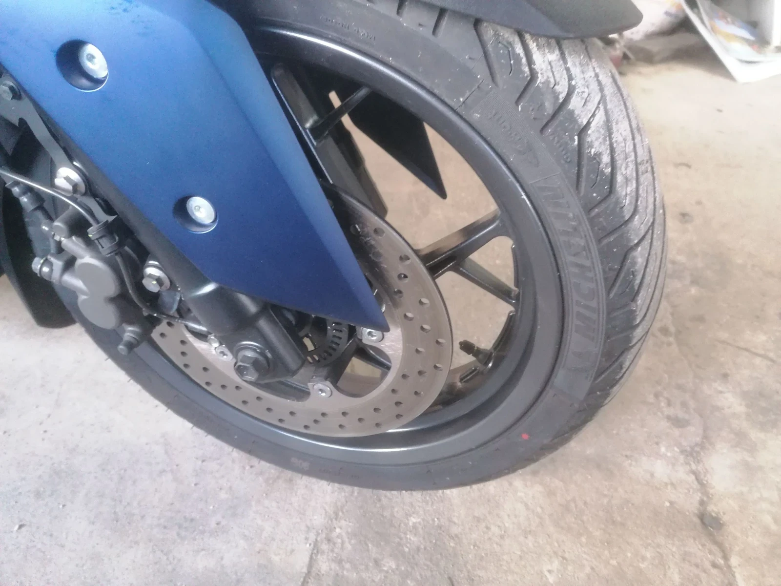 Yamaha X-max 300 I ABS LED - изображение 9