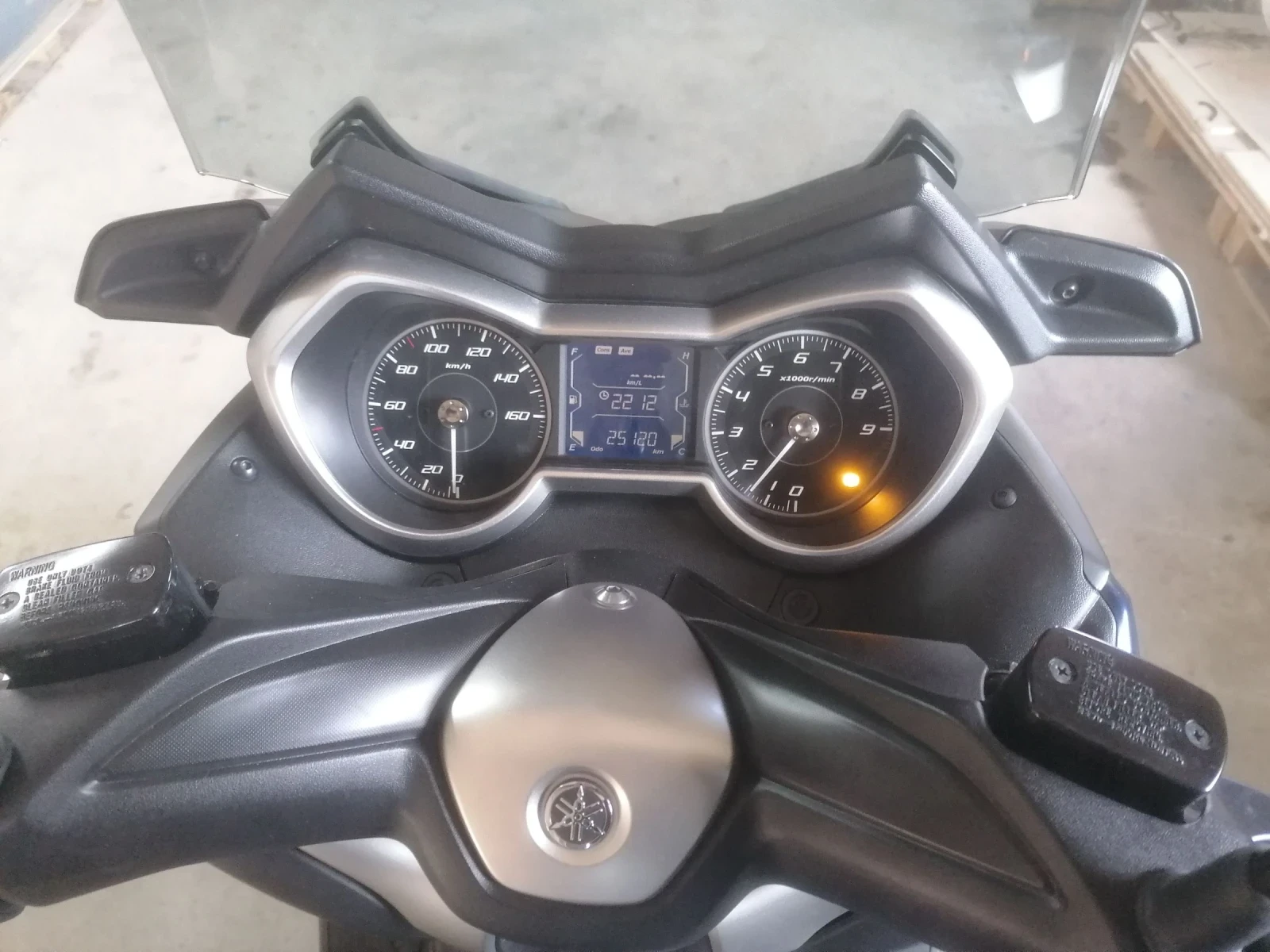 Yamaha X-max 300 I ABS LED - изображение 5