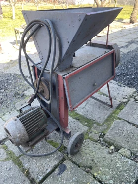 Специализирани машини Други Машина за белене на бадеми, снимка 2