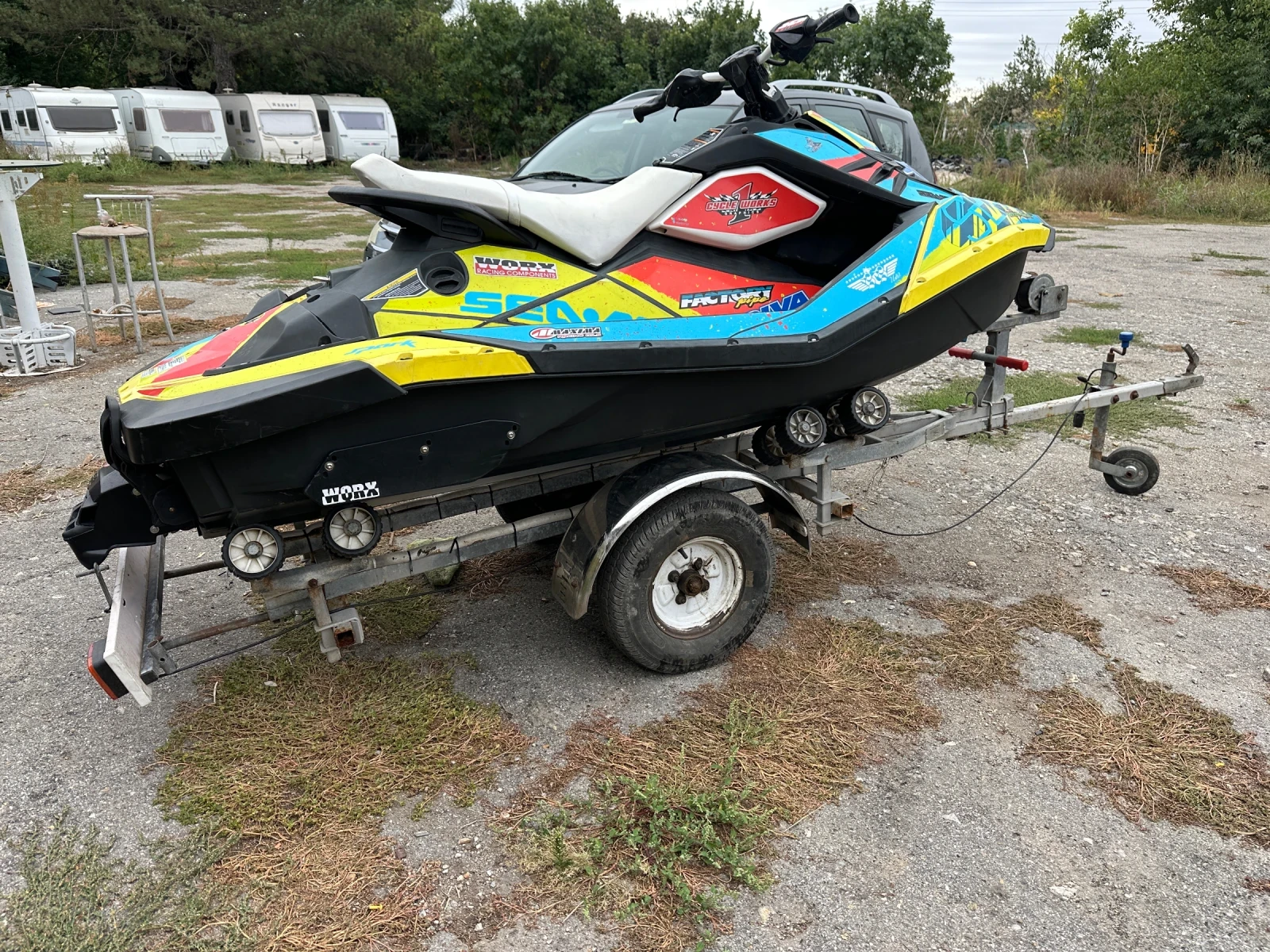 Джет Bombardier Sea Doo Spark Trixx - изображение 6
