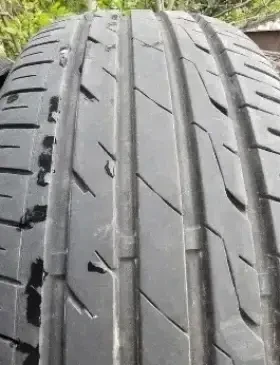      225/55R17