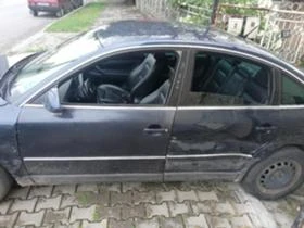 VW Passat 2.5 TDI 180 4x4 BDH ръчка, снимка 16