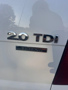 VW Touran 2.0 170коня R Line EDiTiON, снимка 9